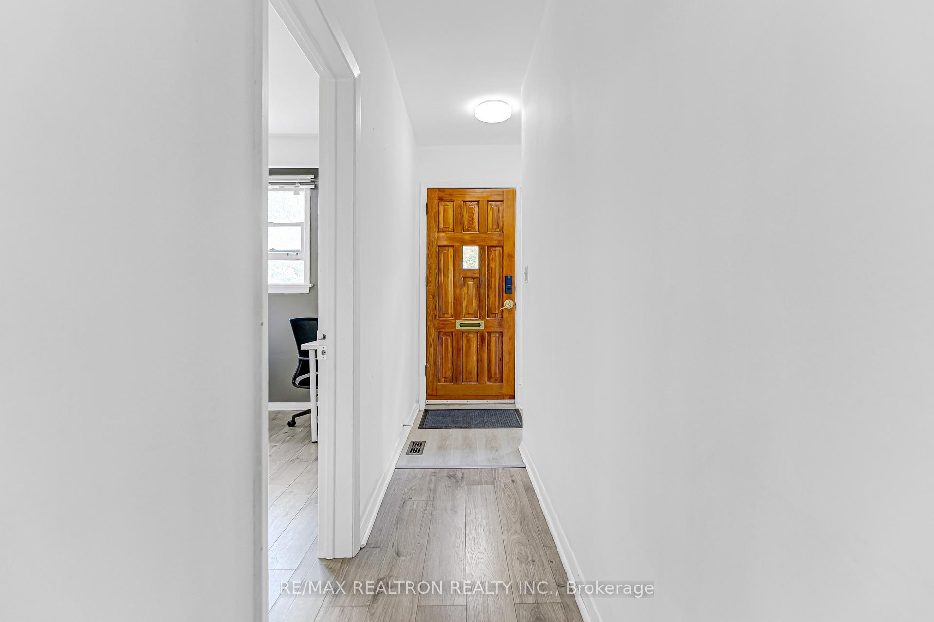 Photo 17 of 108 Garden Avenue, Richmond Hill, South Richvale — HOMEH