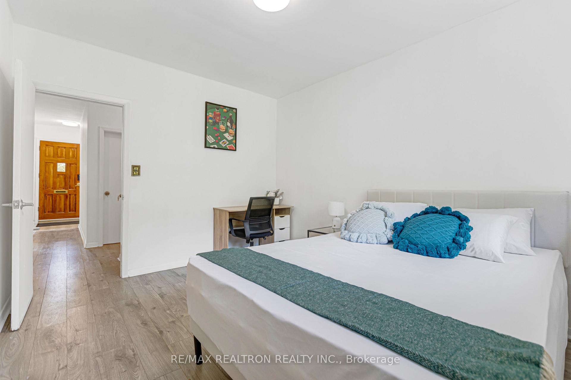 Photo 26 of 108 Garden Avenue, Richmond Hill, South Richvale — HOMEH