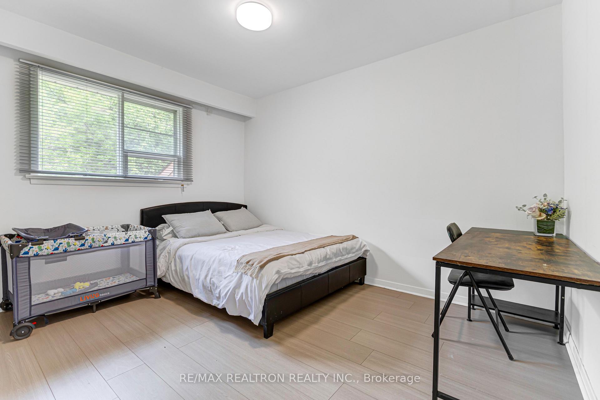 Photo 32 of 108 Garden Avenue, Richmond Hill, South Richvale — HOMEH