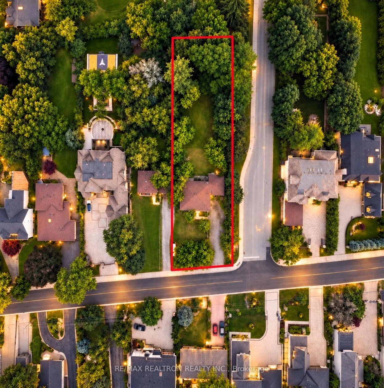 Photo 1 of 108 Garden Avenue, Richmond Hill, South Richvale — HOMEH