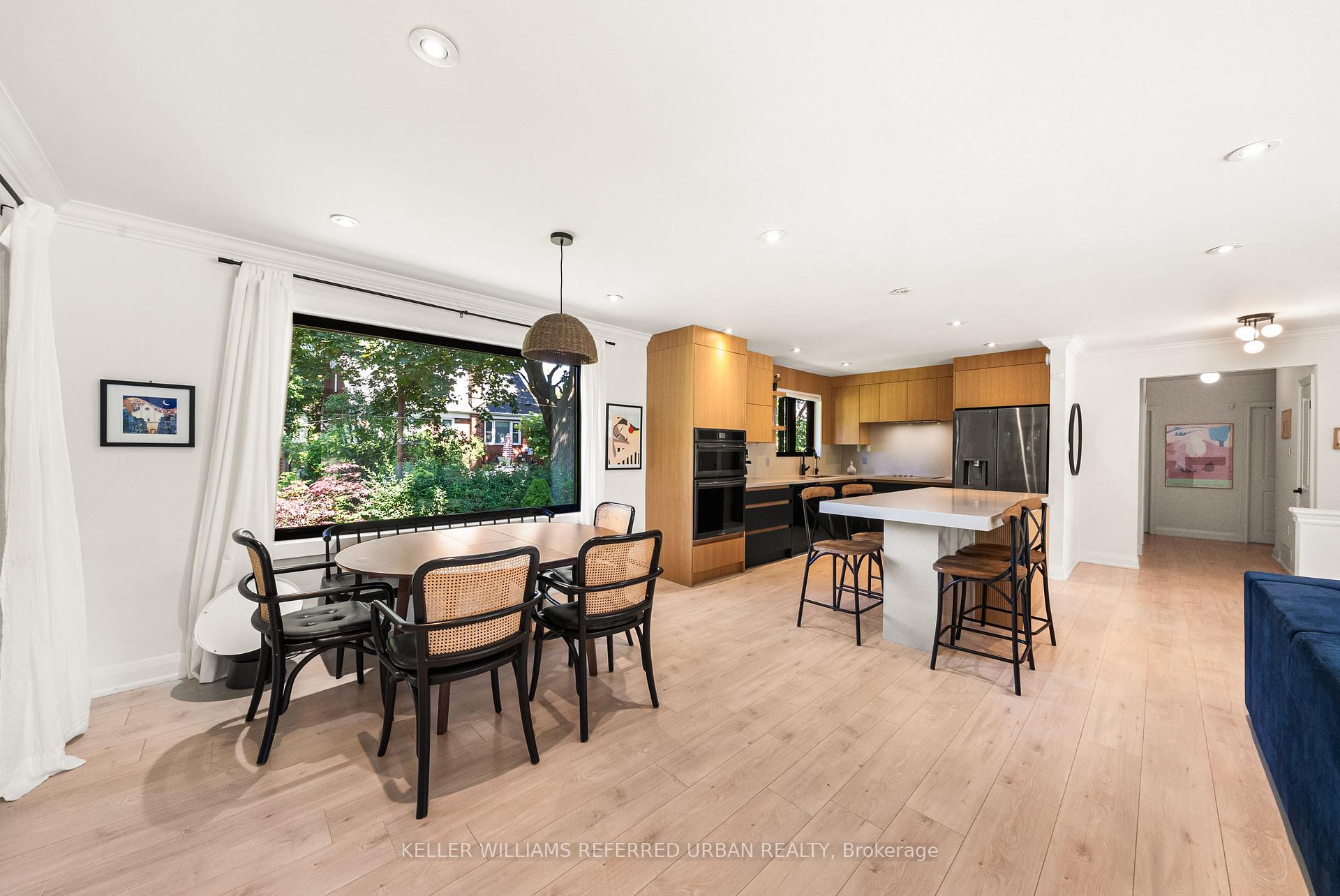 Photo 8 of 115 Bonnyview Drive, Etobicoke, Stonegate-Queensway — HOMEH