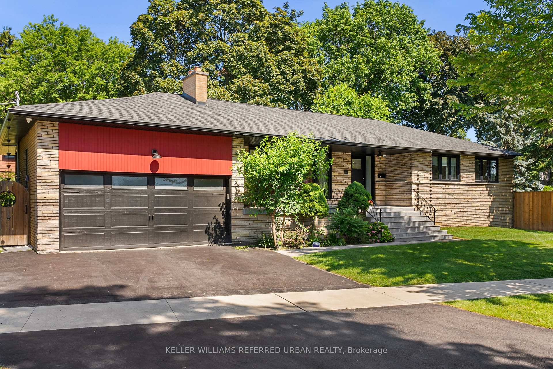 Photo 23 of 115 Bonnyview Drive, Etobicoke, Stonegate-Queensway — HOMEH