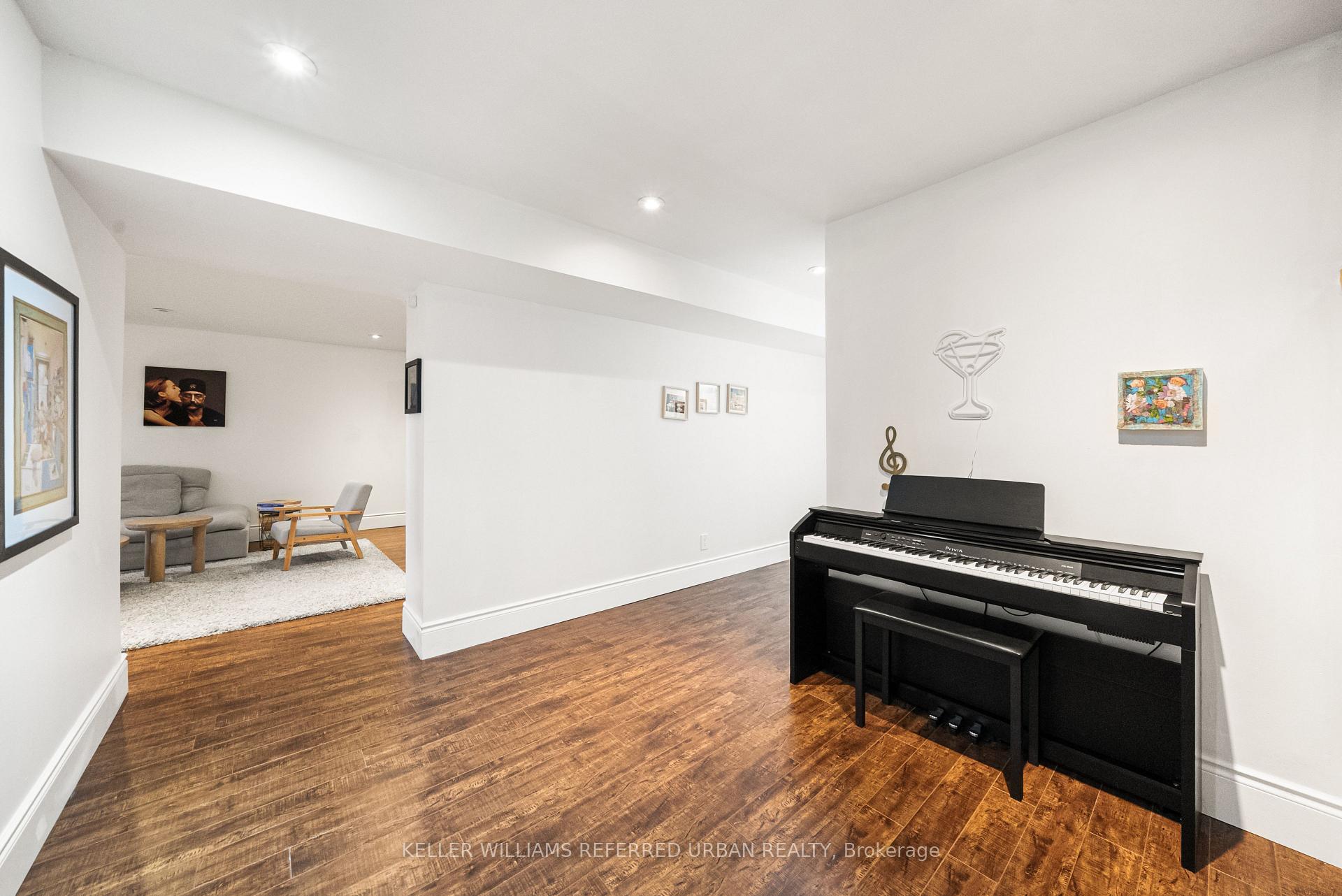 Photo 35 of 115 Bonnyview Drive, Etobicoke, Stonegate-Queensway — HOMEH