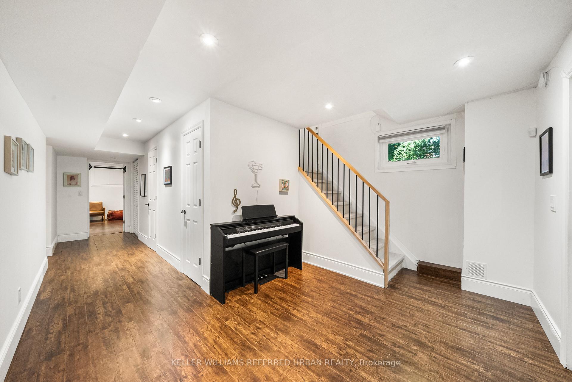 Photo 37 of 115 Bonnyview Drive, Etobicoke, Stonegate-Queensway — HOMEH