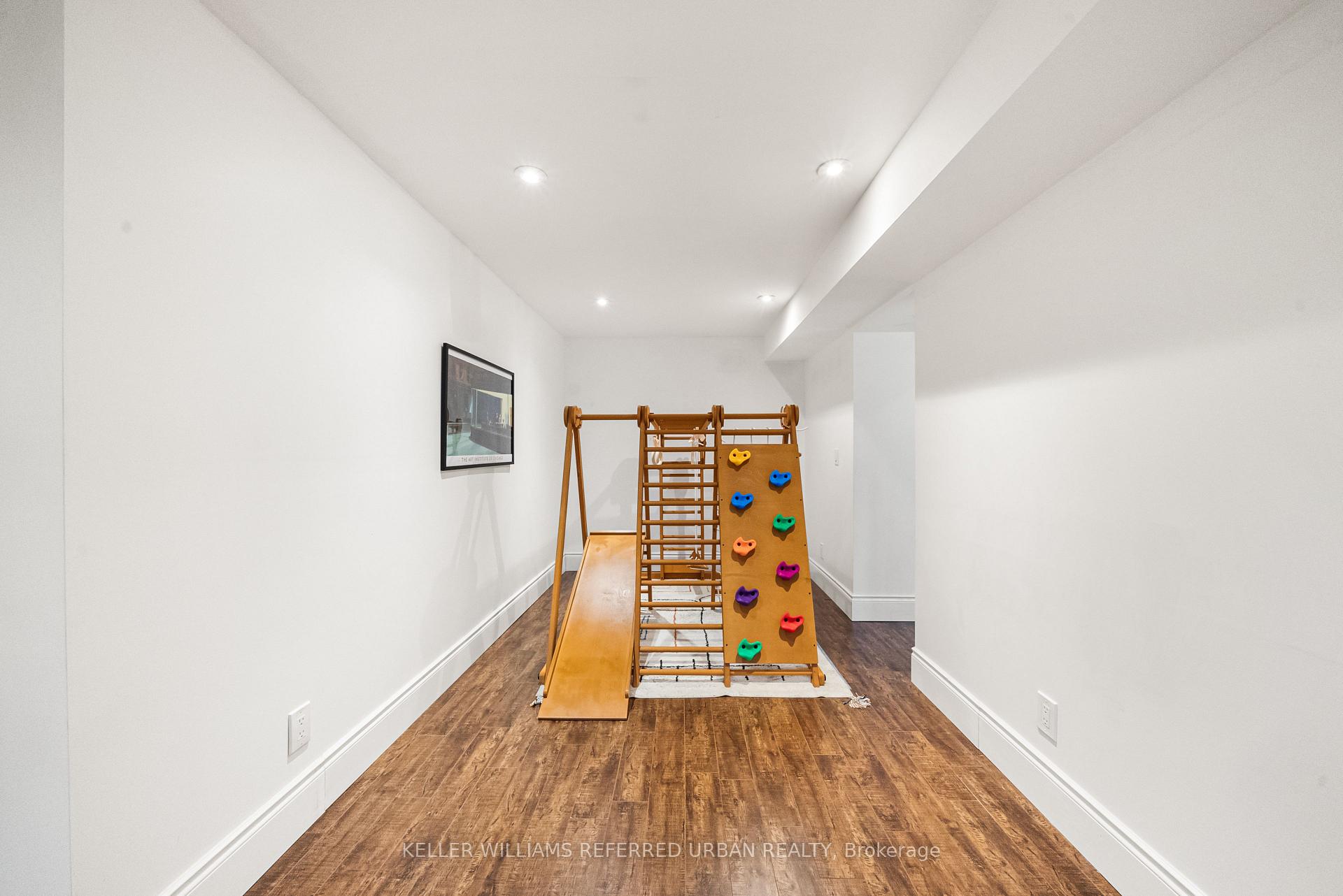 Photo 39 of 115 Bonnyview Drive, Etobicoke, Stonegate-Queensway — HOMEH