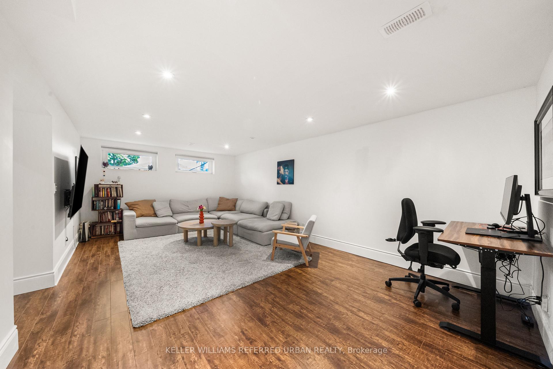 Photo 40 of 115 Bonnyview Drive, Etobicoke, Stonegate-Queensway — HOMEH