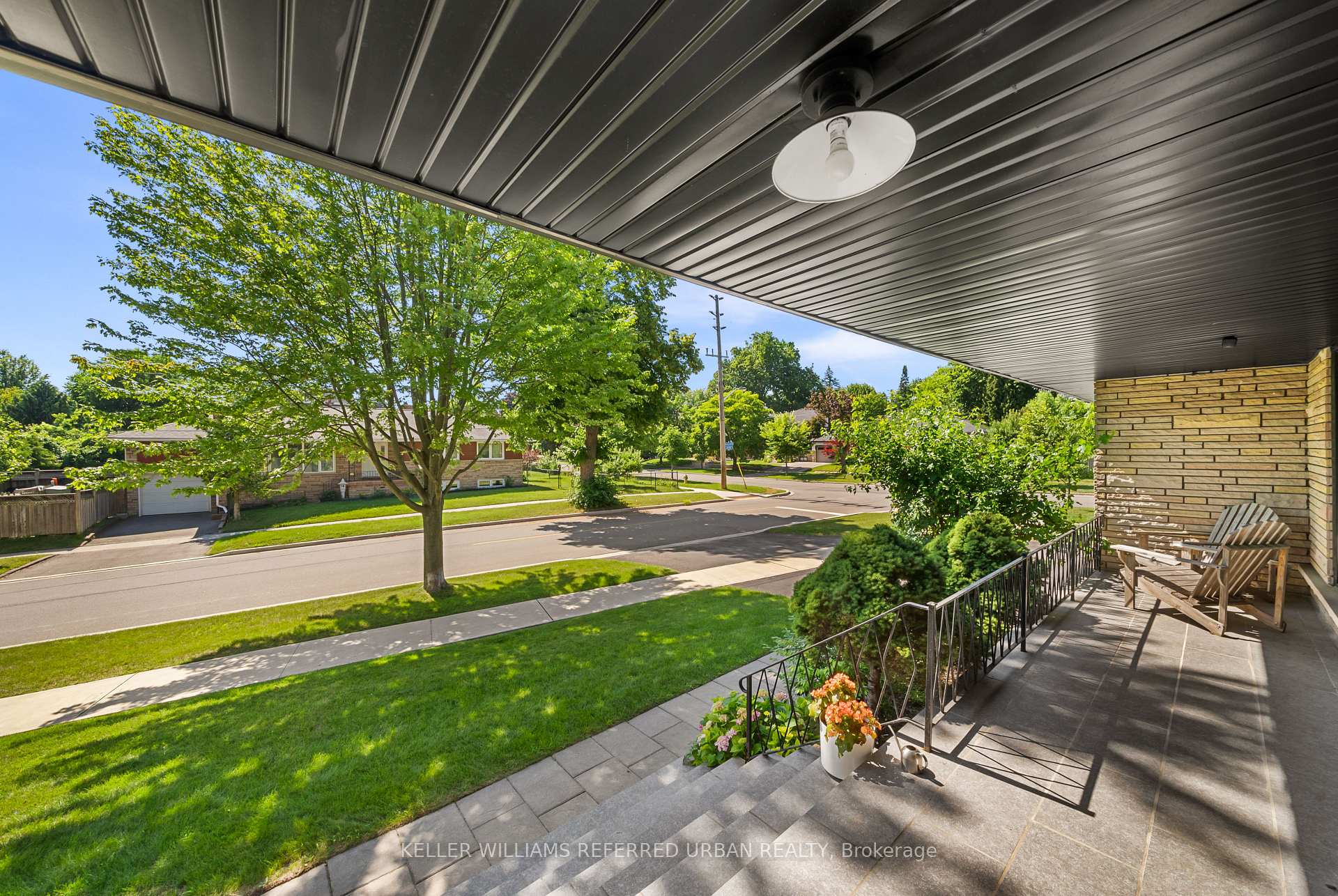 Photo 46 of 115 Bonnyview Drive, Etobicoke, Stonegate-Queensway — HOMEH