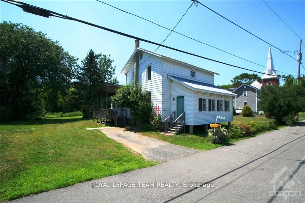 Photo 3 of 3312 Yorks Corners Road, Ottawa, Osgoode Twp (East) (Incl Kenmore) — HOMEH