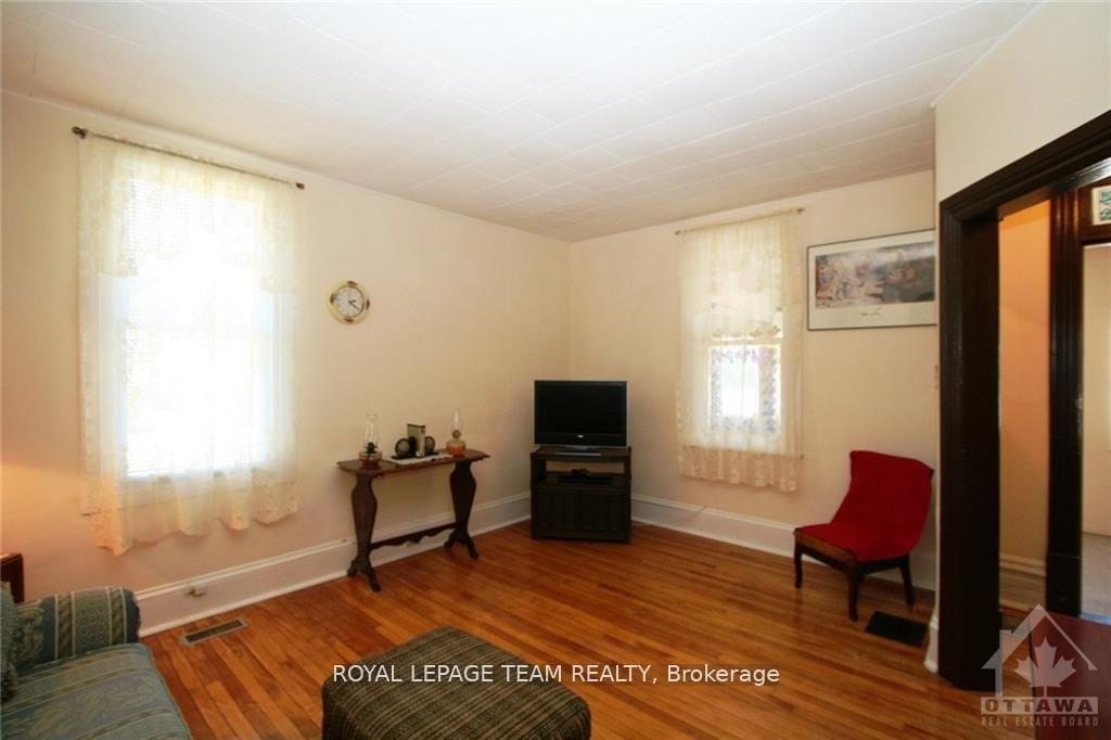 Photo 23 of 3312 Yorks Corners Road, Ottawa, Osgoode Twp (East) (Incl Kenmore) — HOMEH