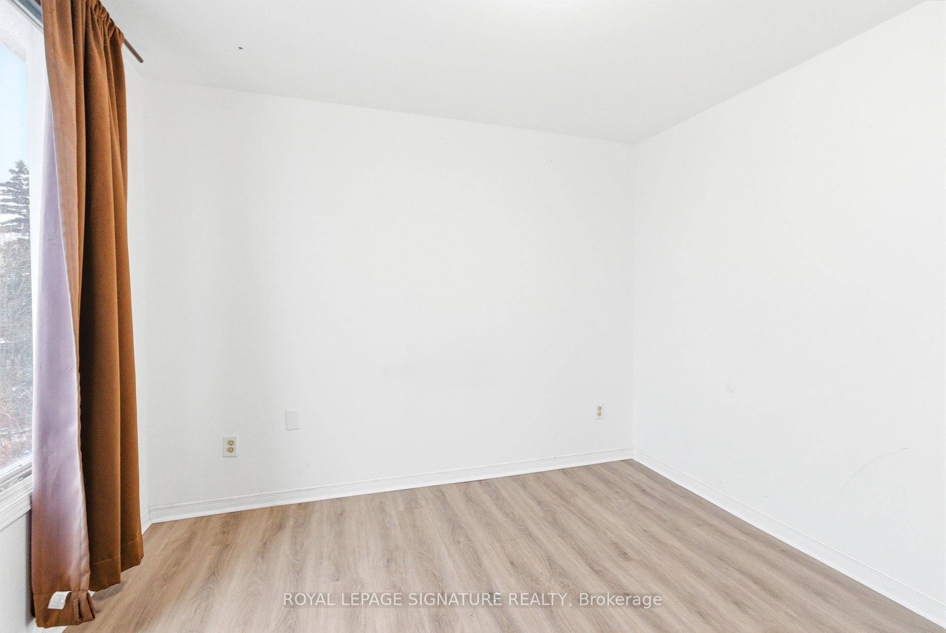 Photo 25 of 805 Morphet Avenue, Peterborough, Otonabee Ward 1 — HOMEH