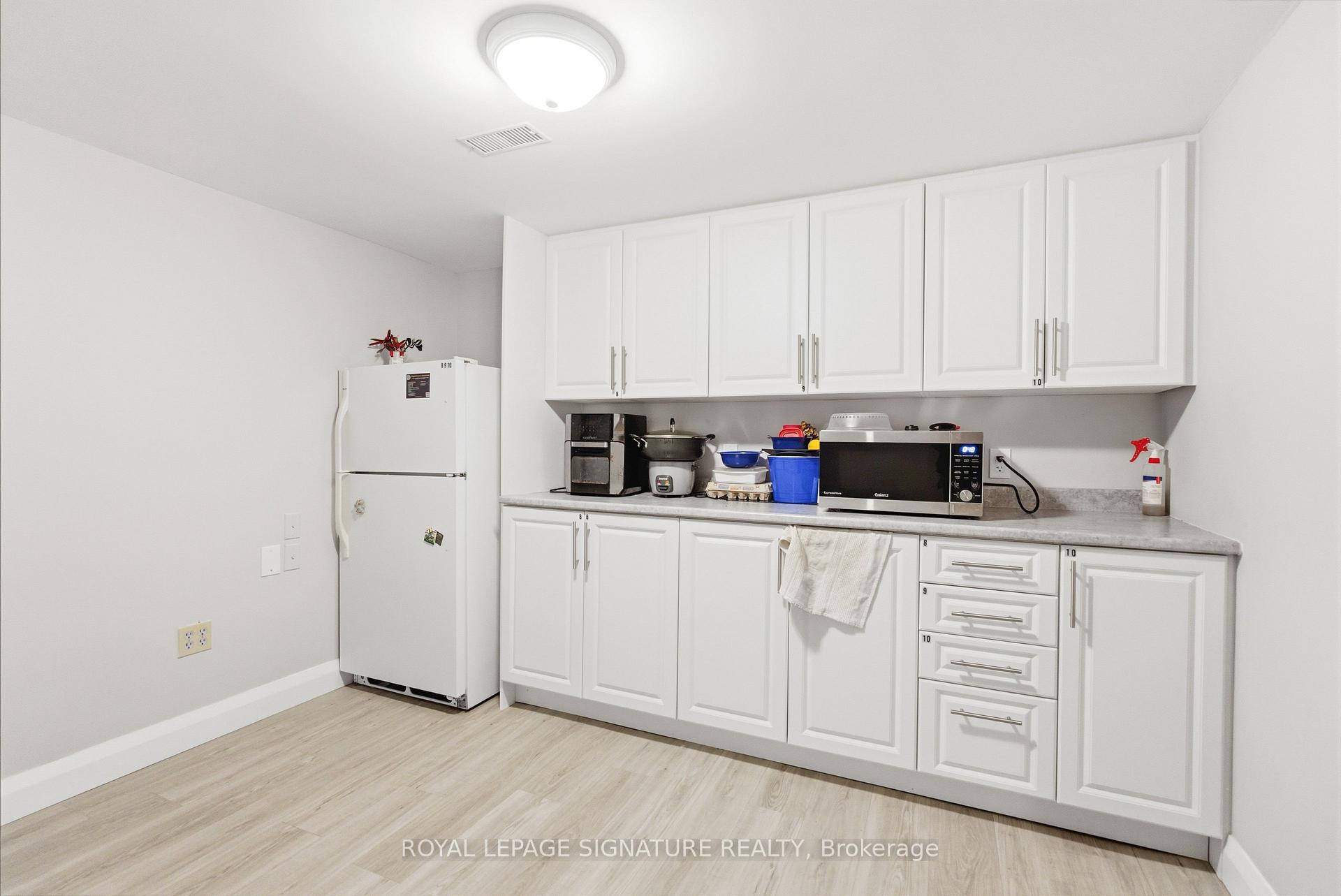 Photo 29 of 805 Morphet Avenue, Peterborough, Otonabee Ward 1 — HOMEH