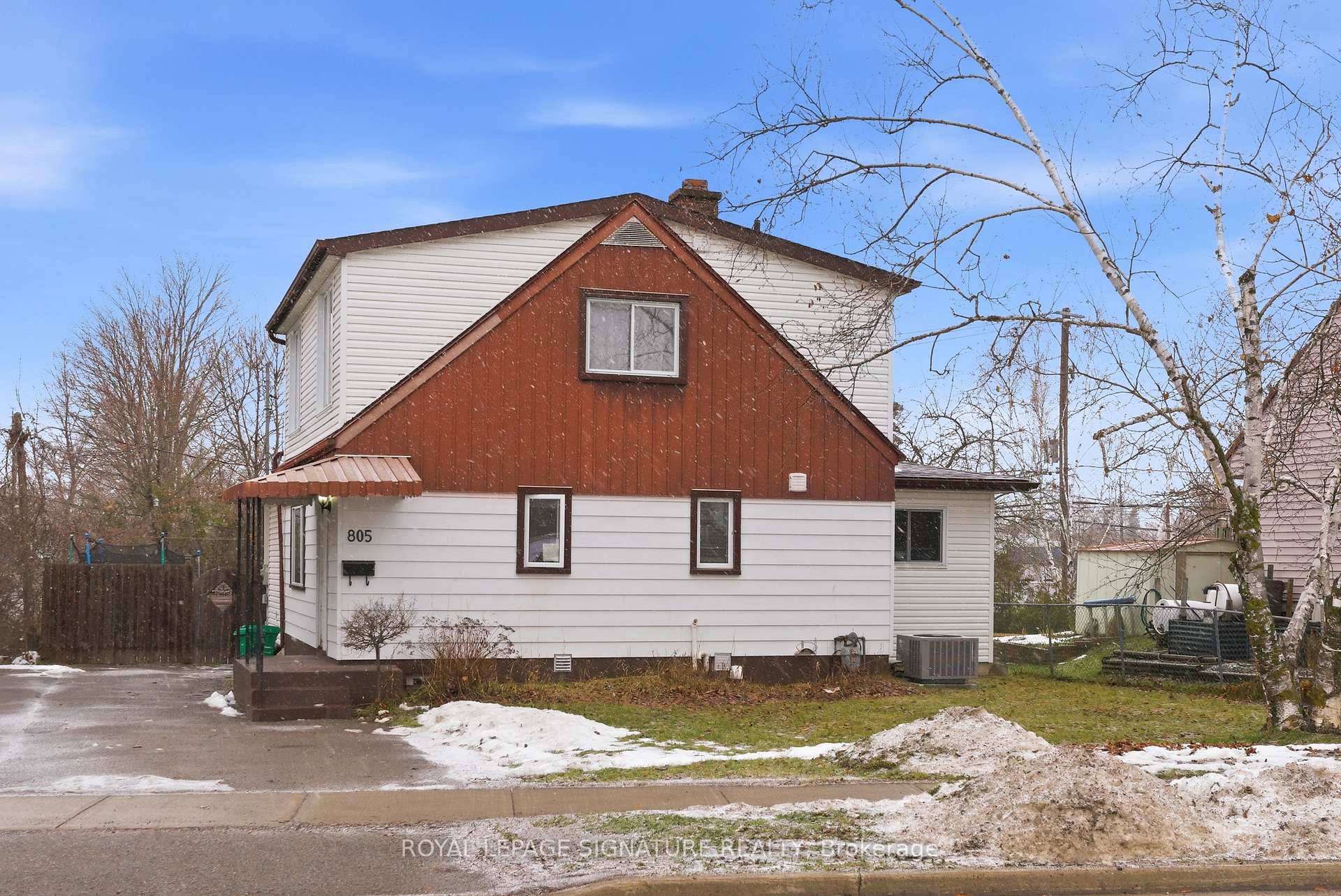 Photo 44 of 805 Morphet Avenue, Peterborough, Otonabee Ward 1 — HOMEH