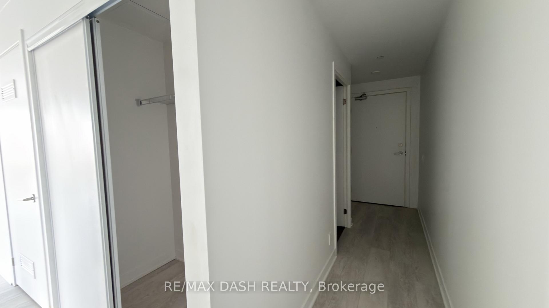 Photo 8 of Unit 1420, 6 Flavelle Trail, Vaughan, Steeles West Industrial — HOMEH