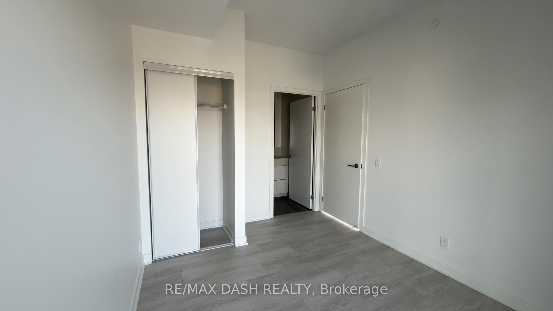 Photo 17 of Unit 1420, 6 Flavelle Trail, Vaughan, Steeles West Industrial — HOMEH
