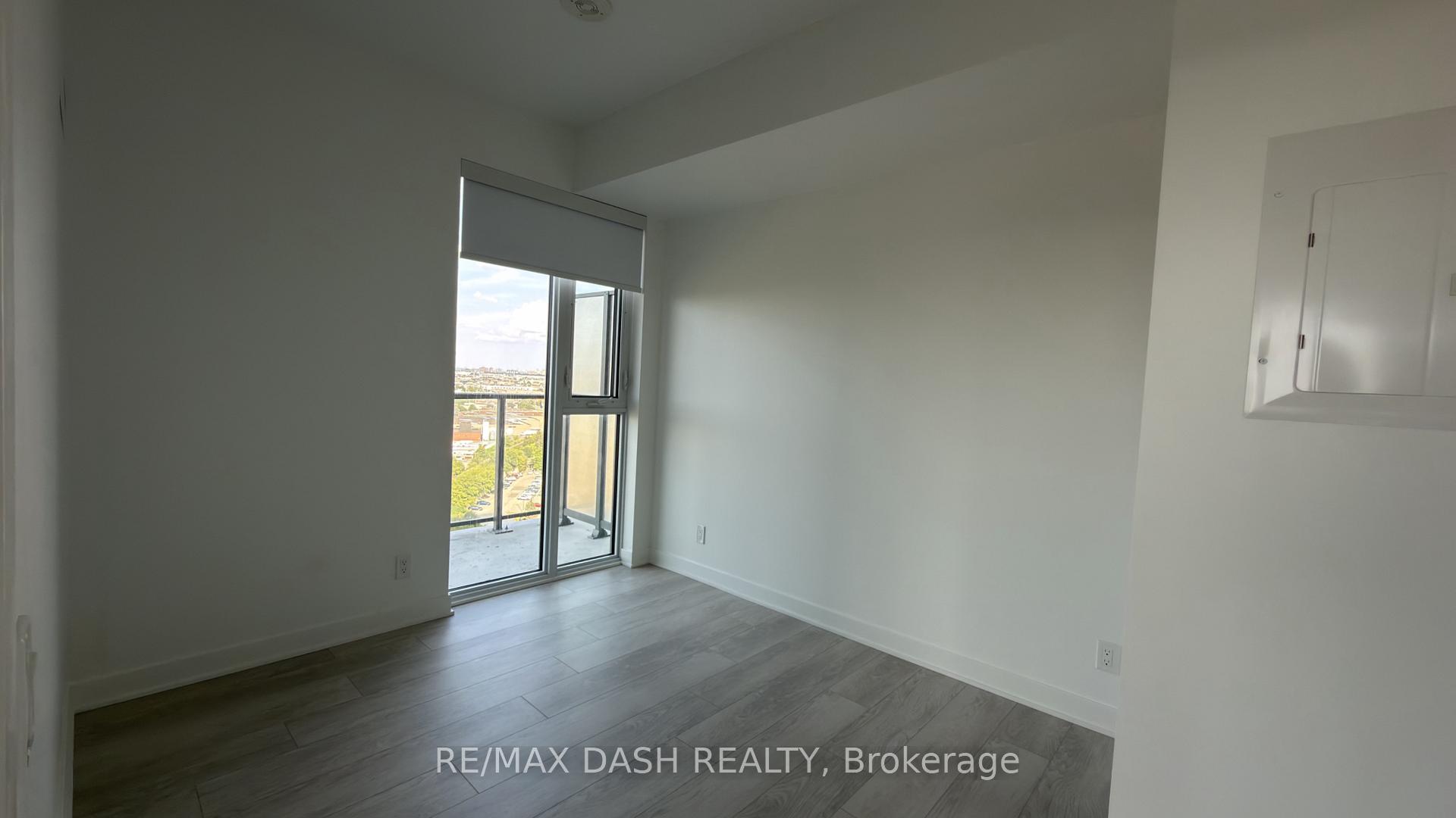 Photo 19 of Unit 1420, 6 Flavelle Trail, Vaughan, Steeles West Industrial — HOMEH