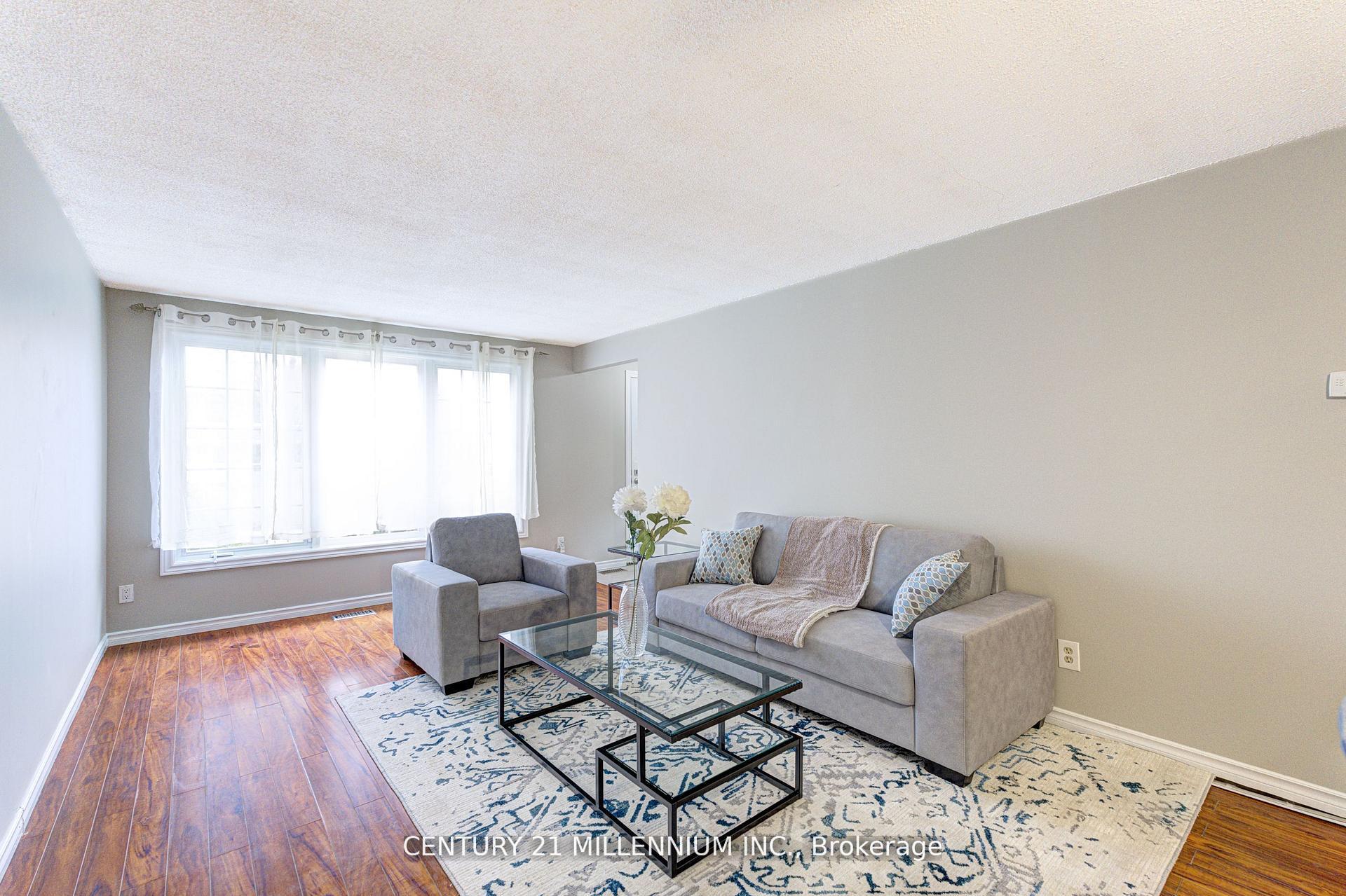 Photo 10 of 15 Northview Heights Drive, Cambridge, Greenway-Chaplin — HOMEH