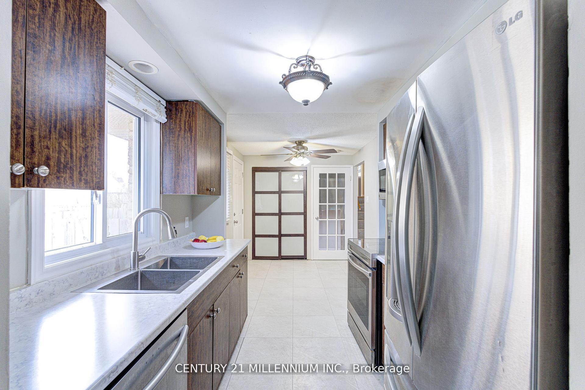 Photo 21 of 15 Northview Heights Drive, Cambridge, Greenway-Chaplin — HOMEH
