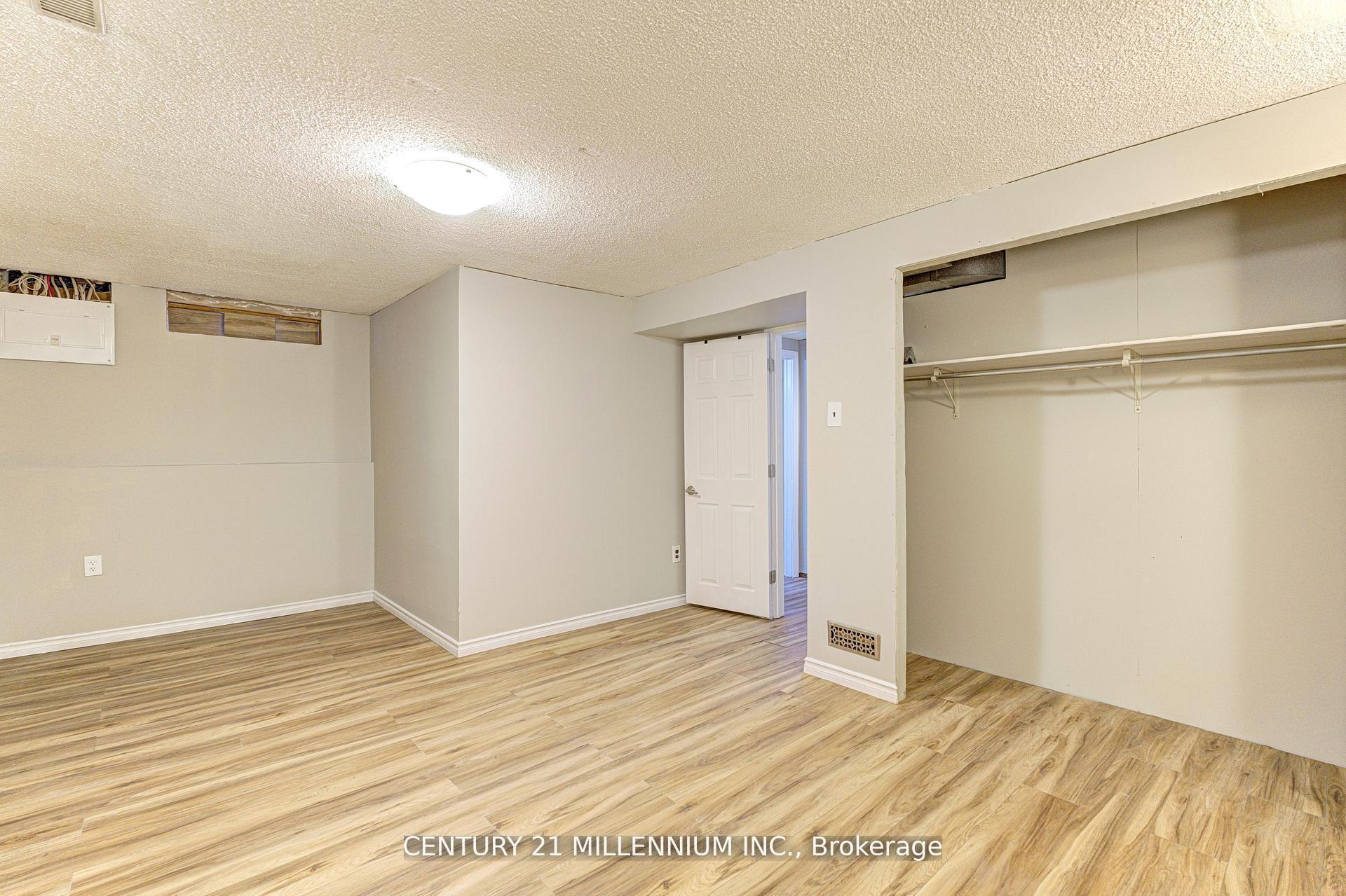 Photo 35 of 15 Northview Heights Drive, Cambridge, Greenway-Chaplin — HOMEH