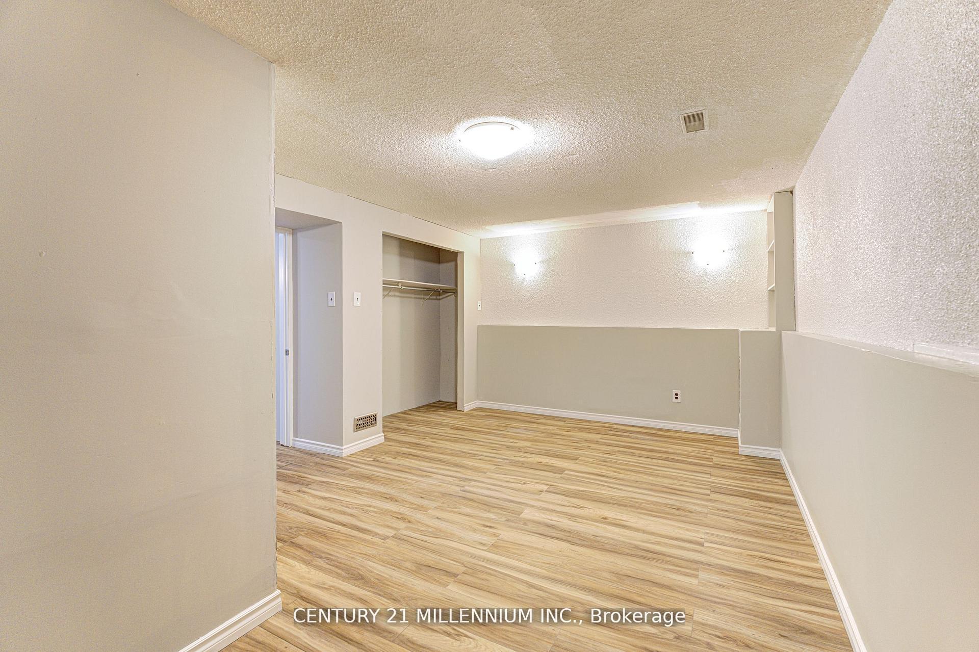 Photo 36 of 15 Northview Heights Drive, Cambridge, Greenway-Chaplin — HOMEH