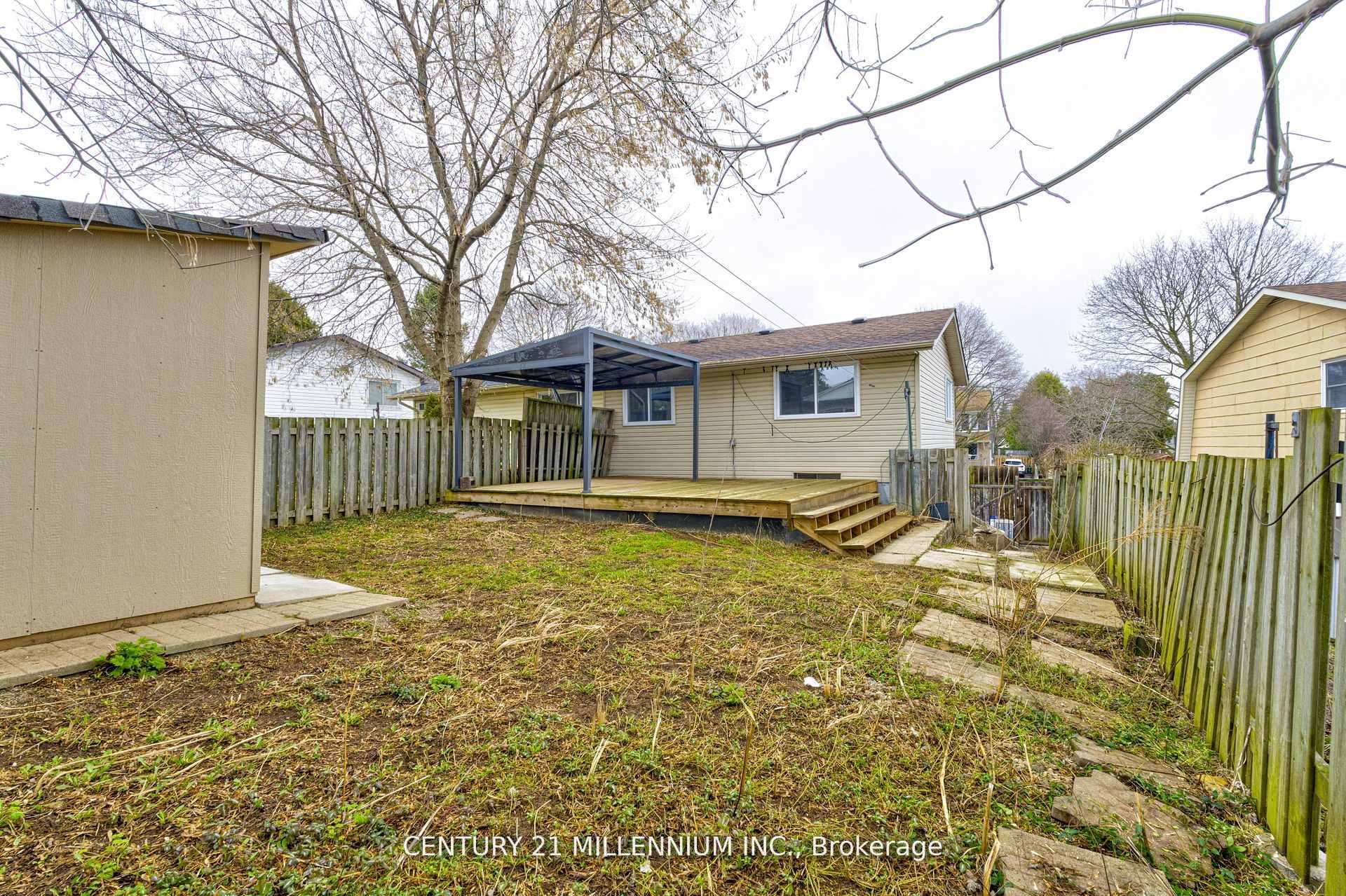 Photo 40 of 15 Northview Heights Drive, Cambridge, Greenway-Chaplin — HOMEH