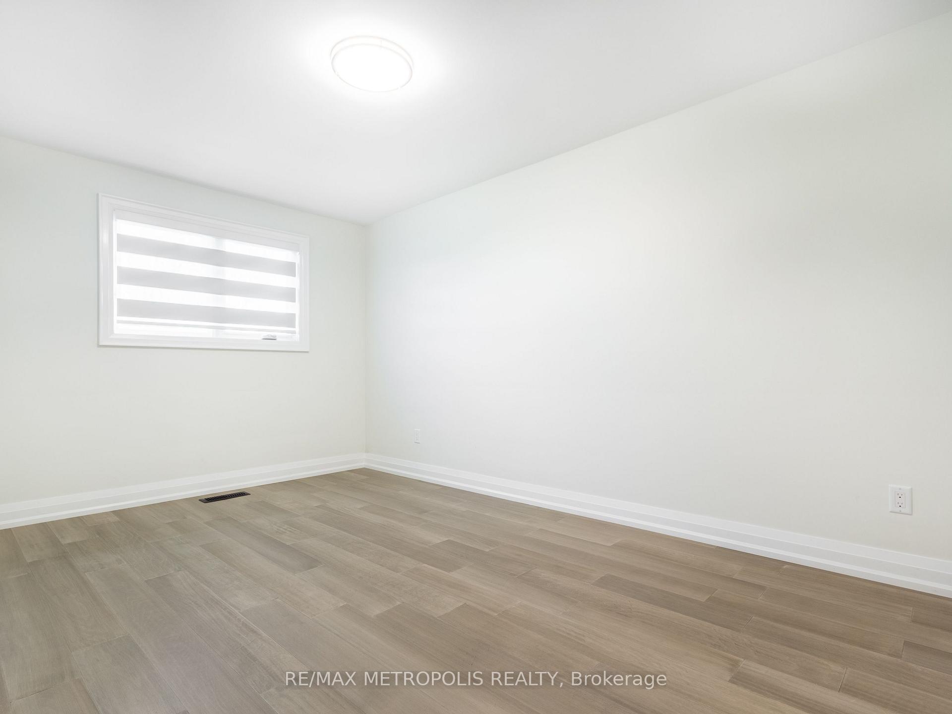 Photo 27 of Unit Upper, 62 Davelayne Road, North York, Humbermede — HOMEH