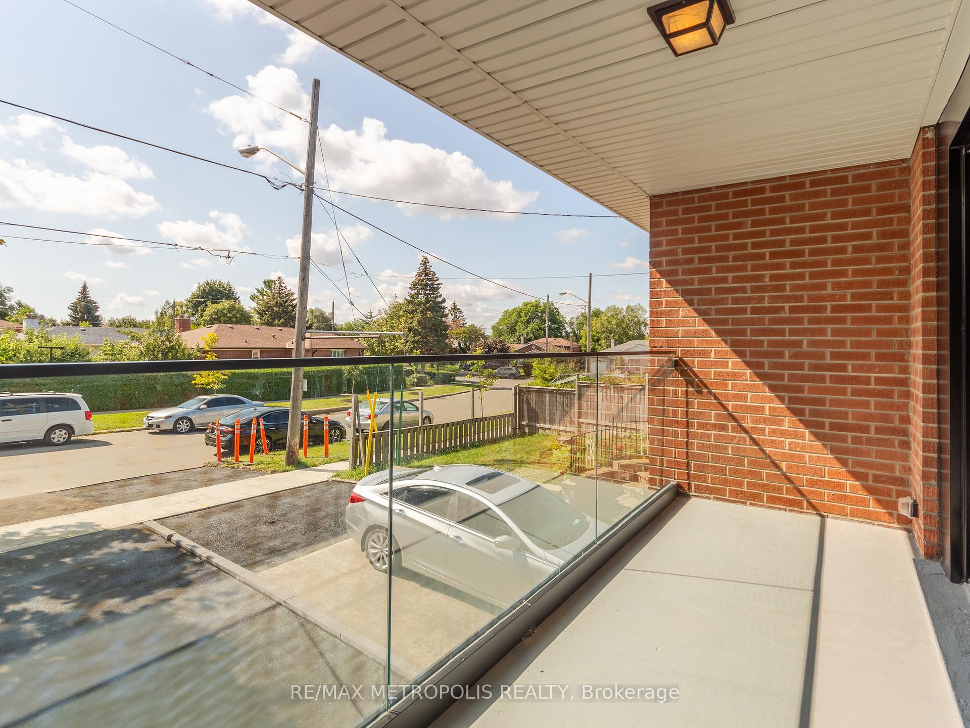 Photo 65 of Unit Upper, 62 Davelayne Road, North York, Humbermede — HOMEH