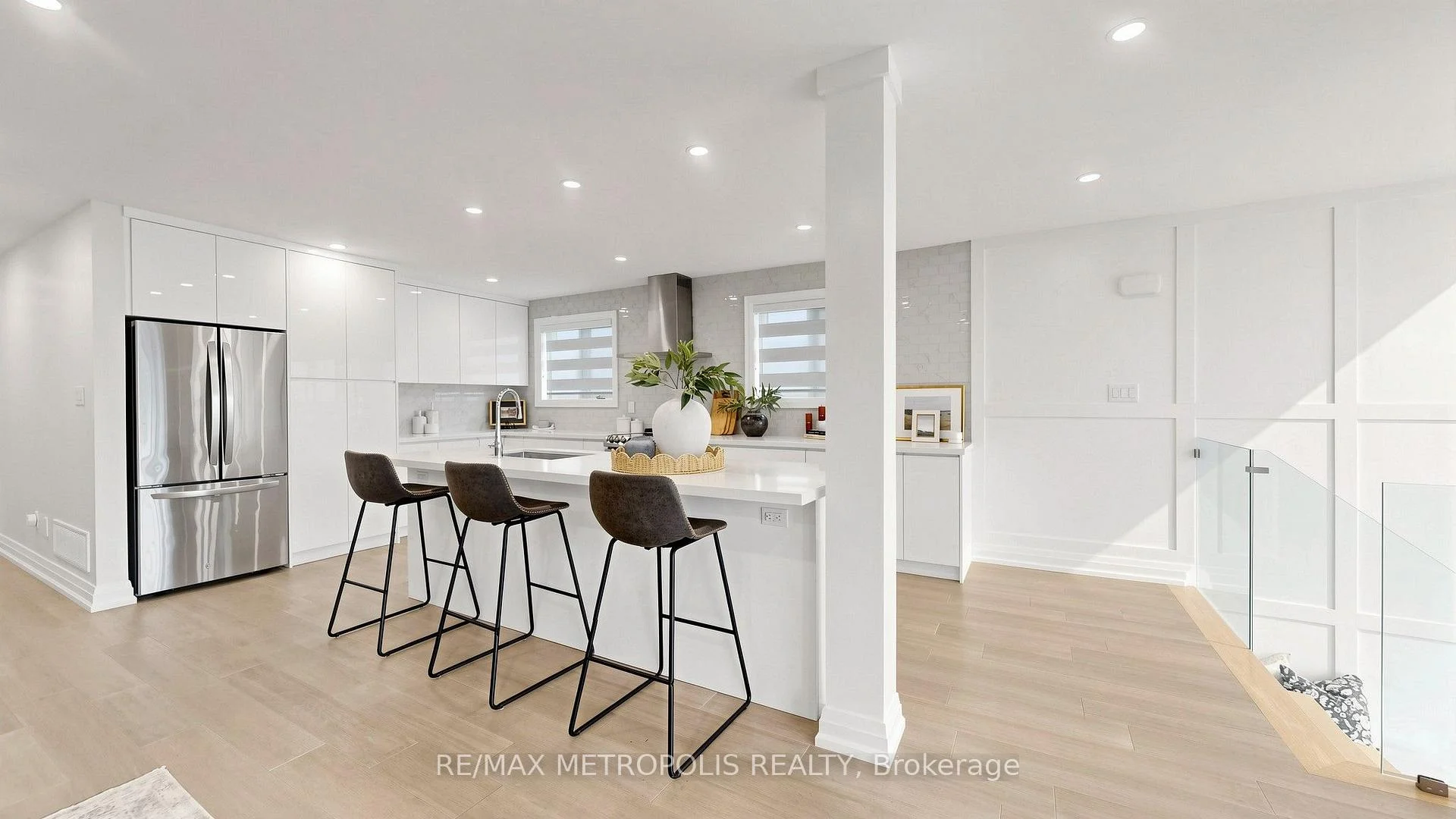 Photo 28 of Unit Upper, 62 Davelayne Road, North York, Humbermede — HOMEH