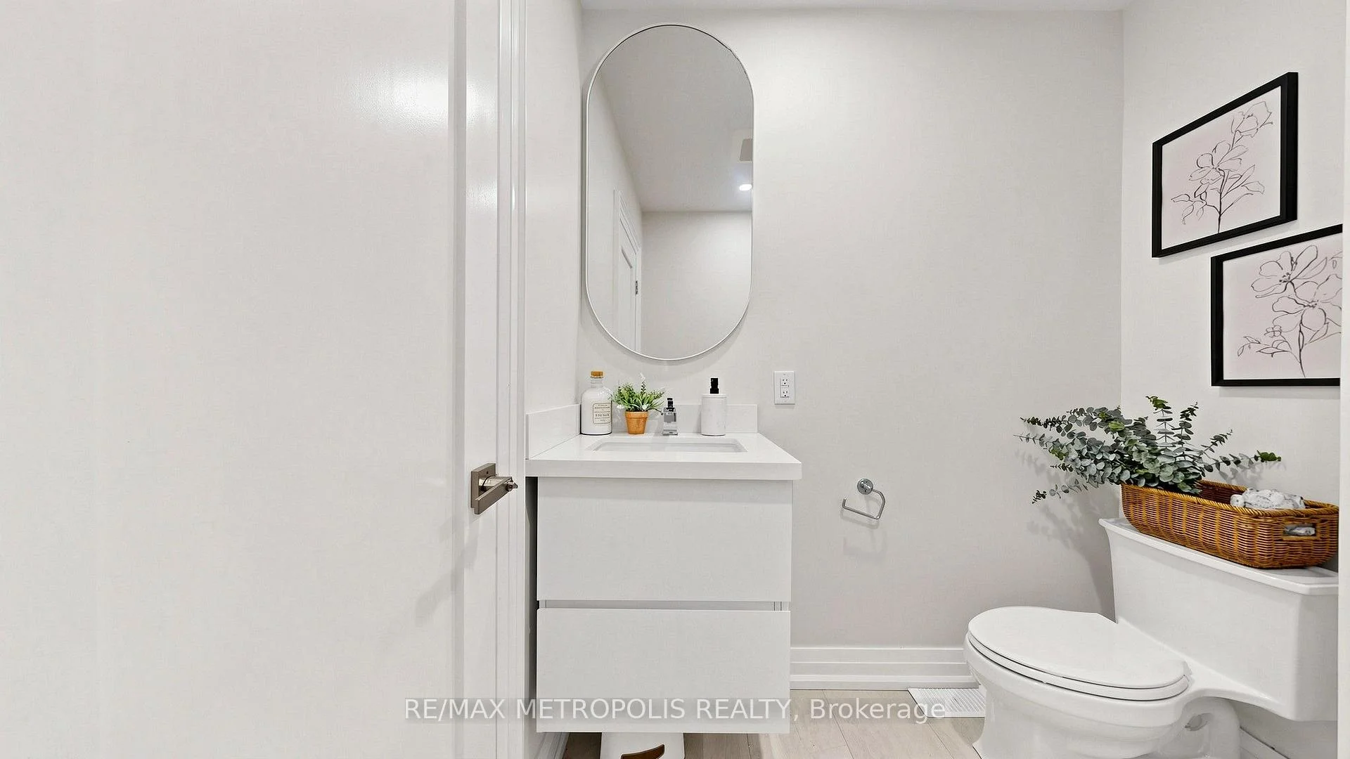 Photo 47 of Unit Upper, 62 Davelayne Road, North York, Humbermede — HOMEH