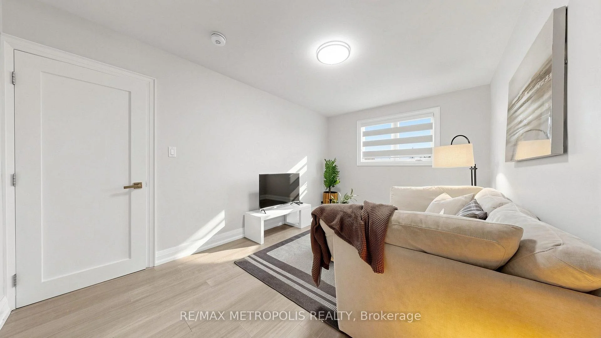Photo 53 of Unit Upper, 62 Davelayne Road, North York, Humbermede — HOMEH