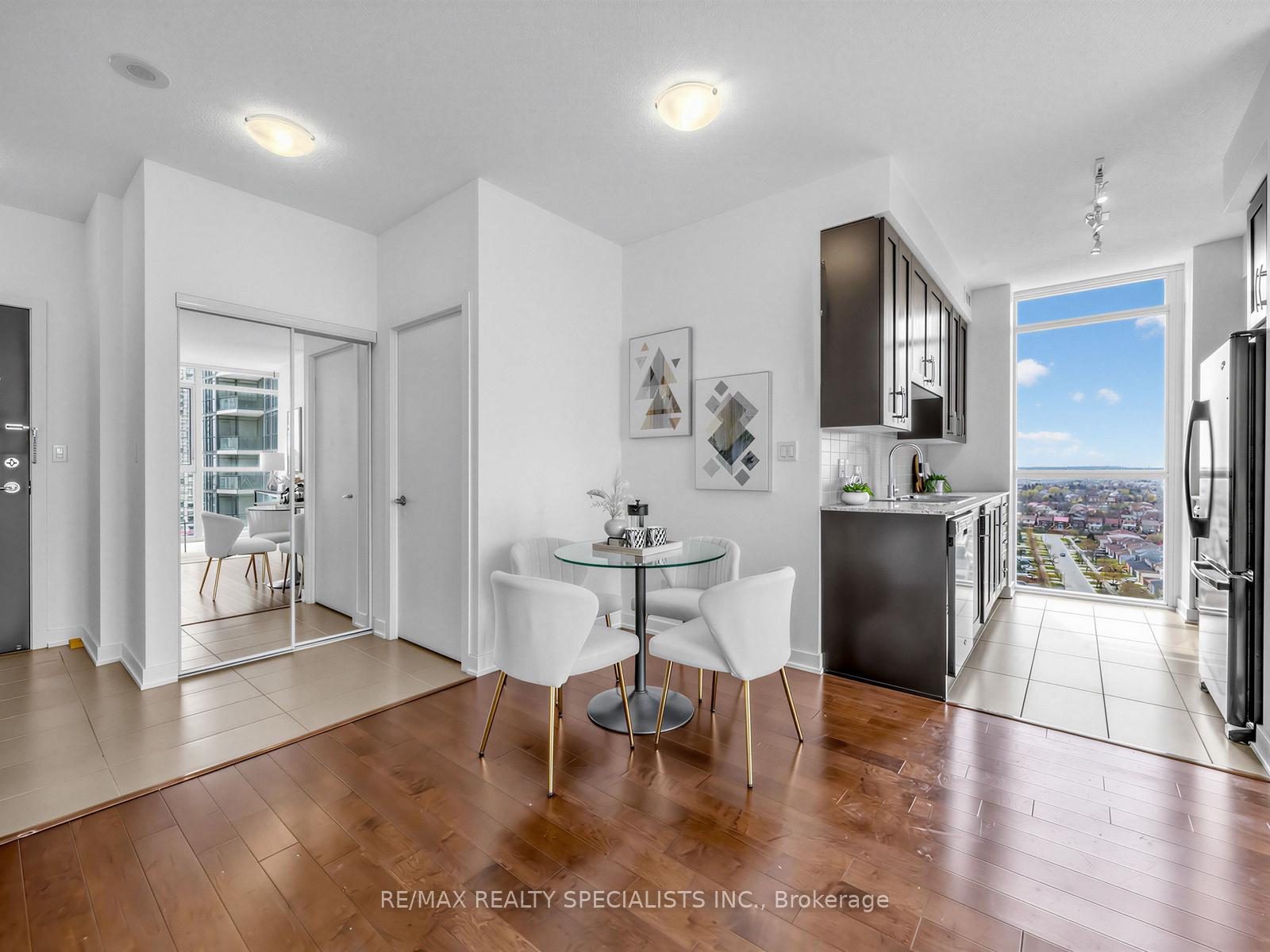 Photo 5 of Unit 1507, 4070 Confederation Parkway, Mississauga, City Centre — HOMEH