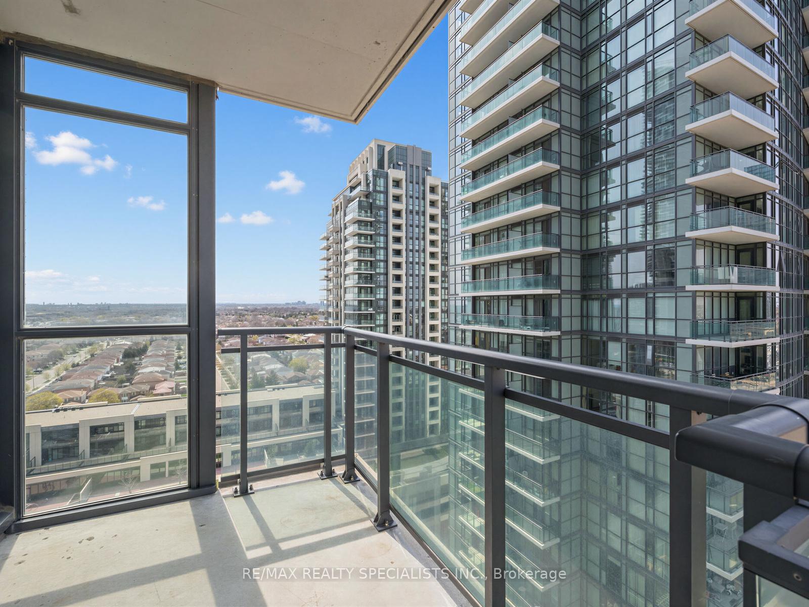 Photo 3 of Unit 1507, 4070 Confederation Parkway, Mississauga, City Centre — HOMEH
