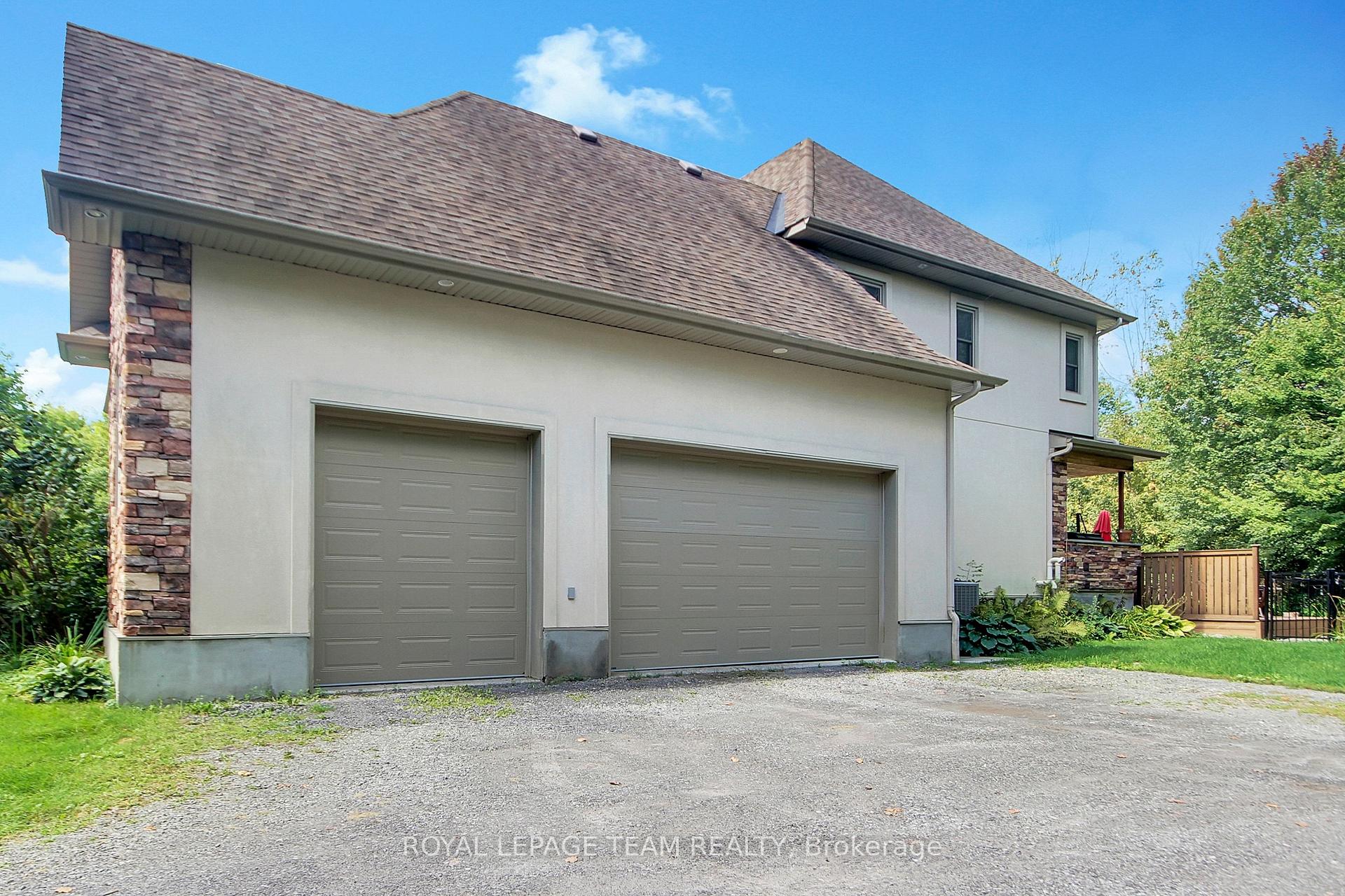 Photo 43 of 1671 Reindeer Way, Ottawa, Greely — HOMEH