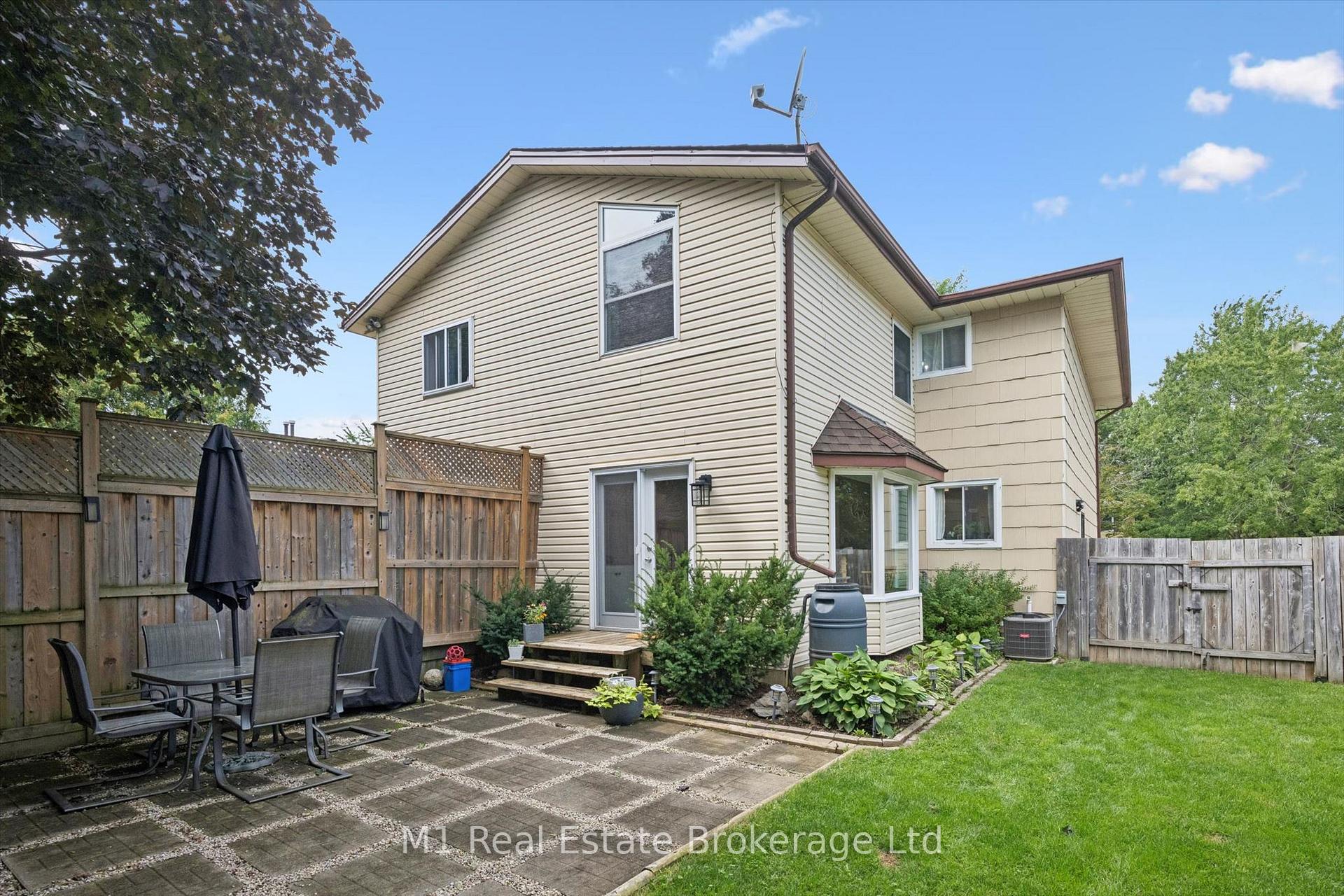 Photo 33 of 372 Argyll Street, Centre Wellington, Fergus — HOMEH