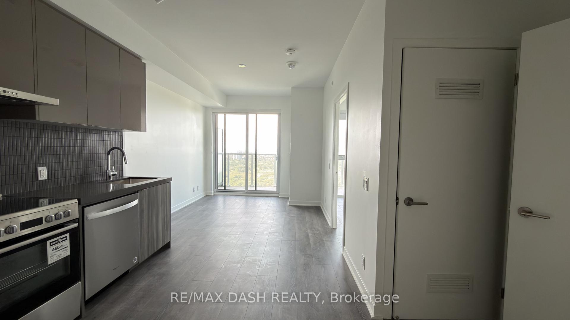 Photo 9 of Unit 2015, 6 Flavelle Trail, Vaughan, Steeles West Industrial — HOMEH