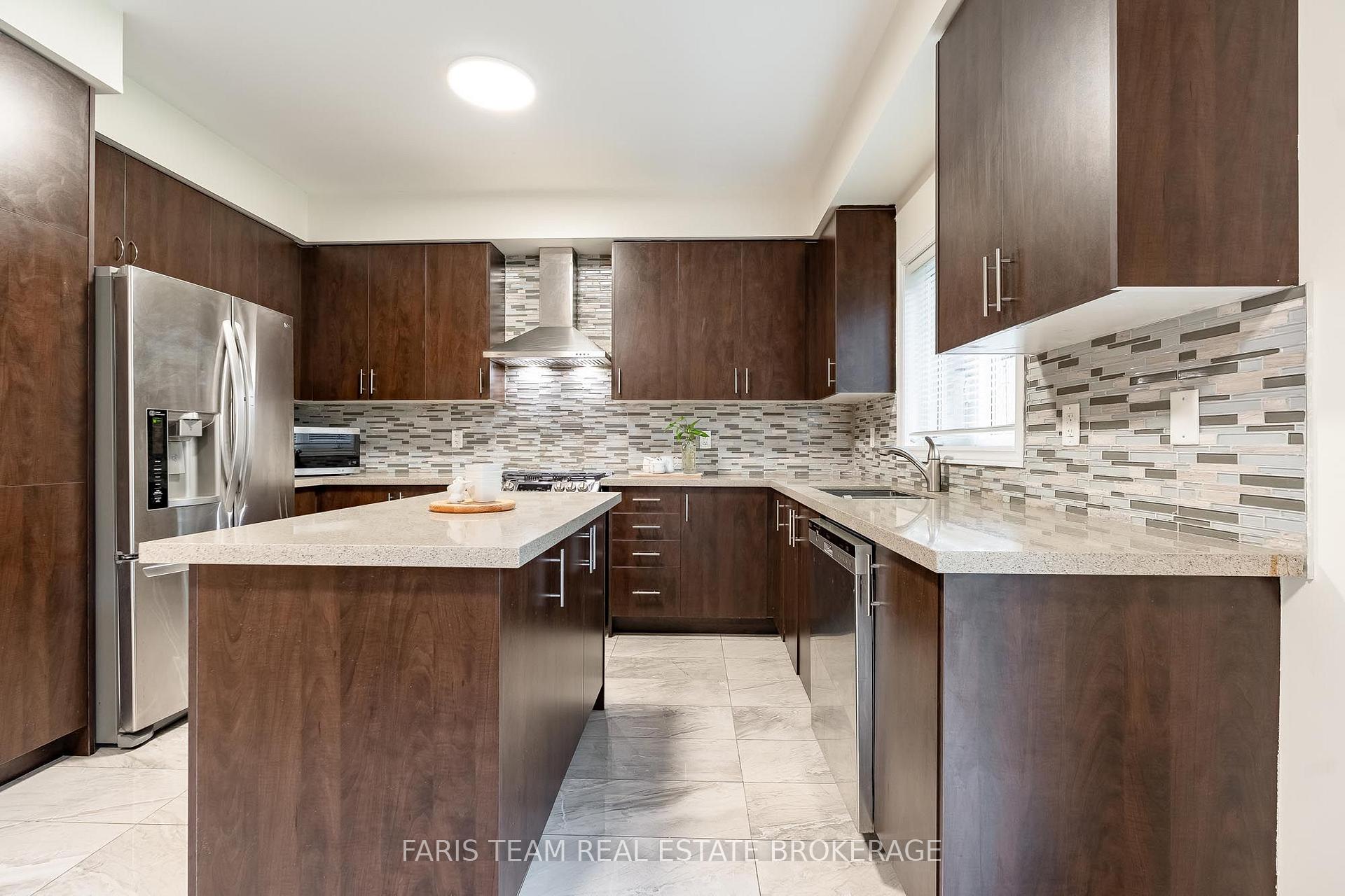 Photo 15 of 1284 Harrington Street, Innisfil, Lefroy — HOMEH