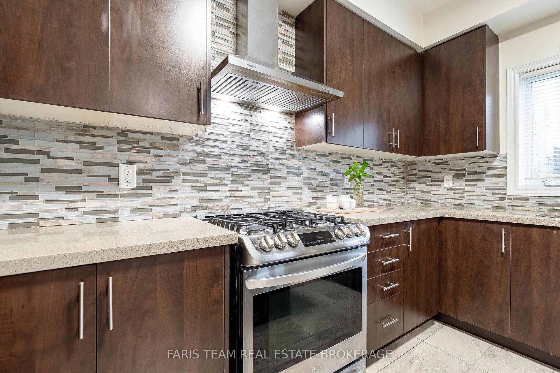 Photo 17 of 1284 Harrington Street, Innisfil, Lefroy — HOMEH