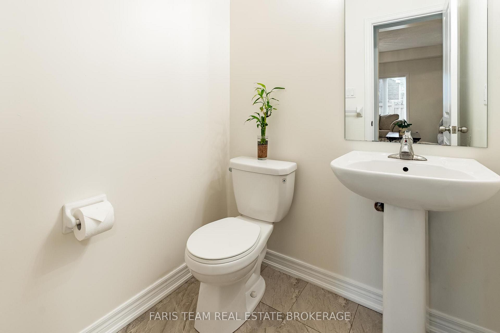 Photo 39 of 1284 Harrington Street, Innisfil, Lefroy — HOMEH