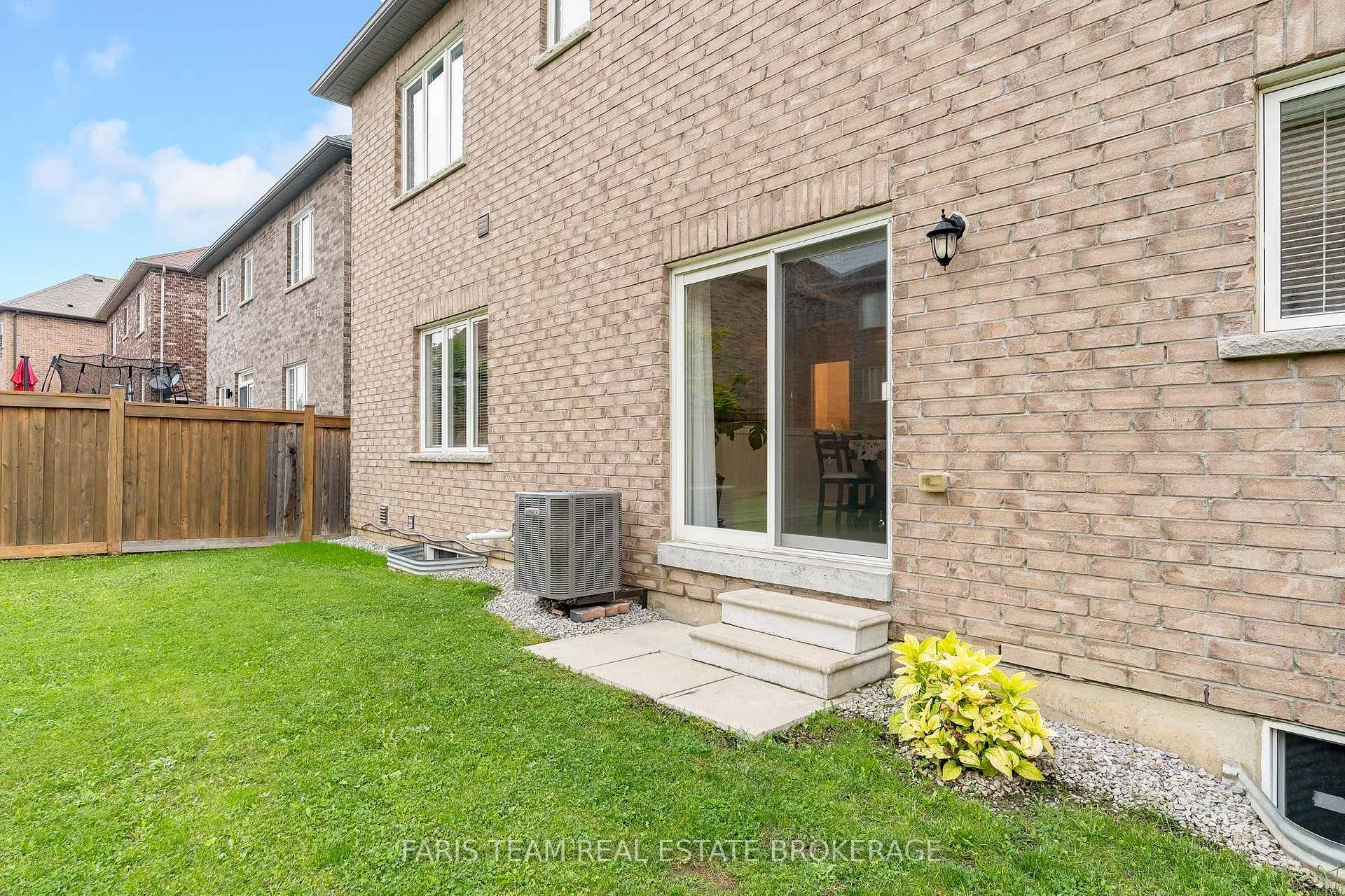 Photo 81 of 1284 Harrington Street, Innisfil, Lefroy — HOMEH