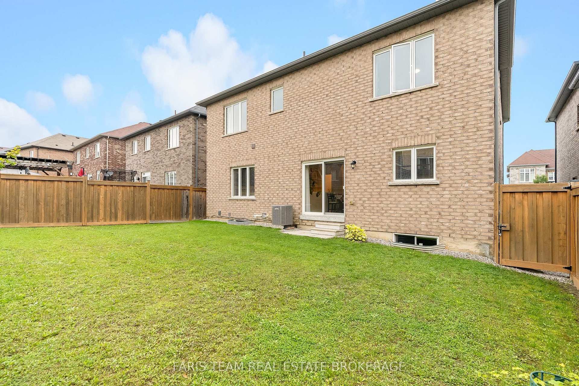 Photo 83 of 1284 Harrington Street, Innisfil, Lefroy — HOMEH