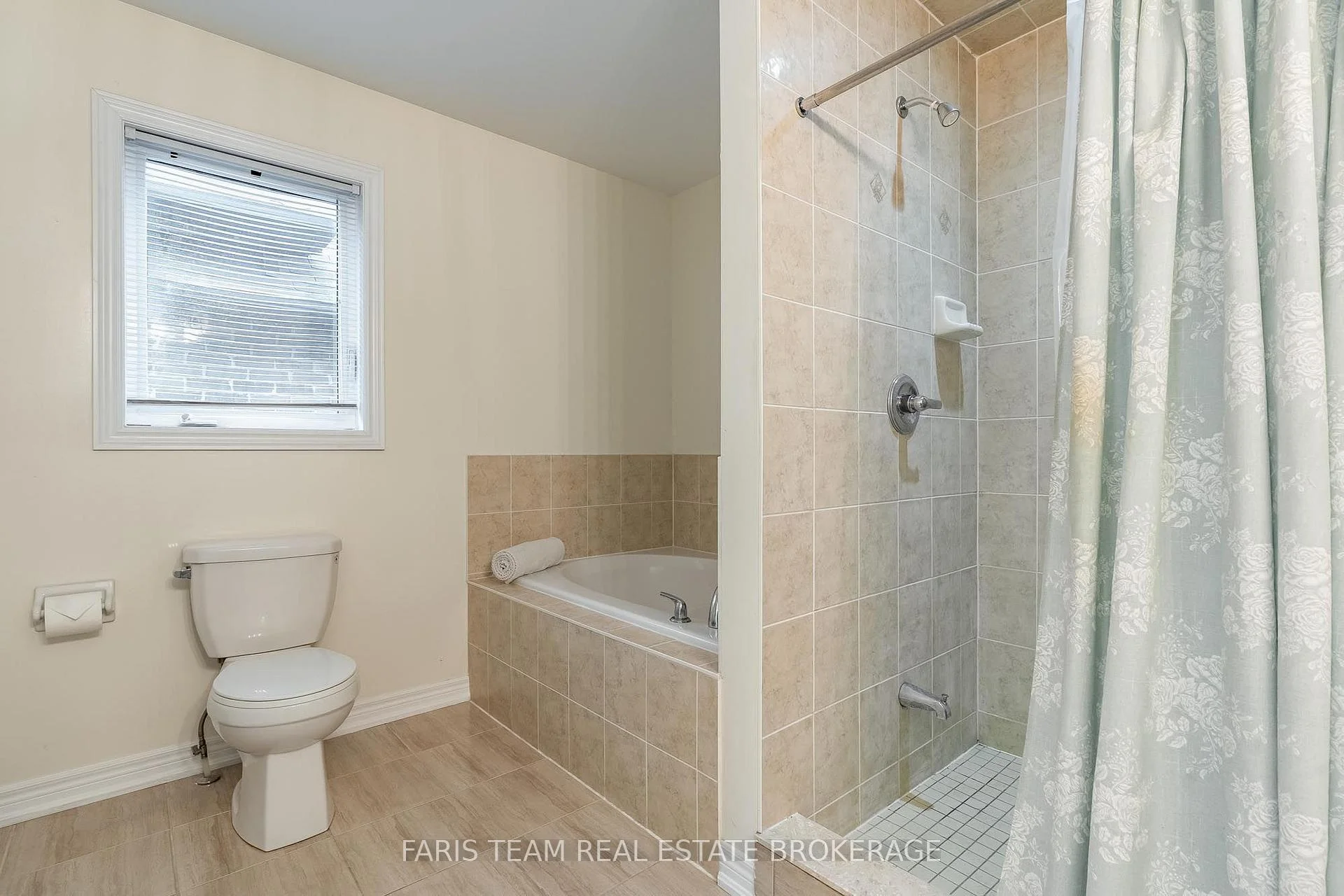 Photo 48 of 1284 Harrington Street, Innisfil, Lefroy — HOMEH