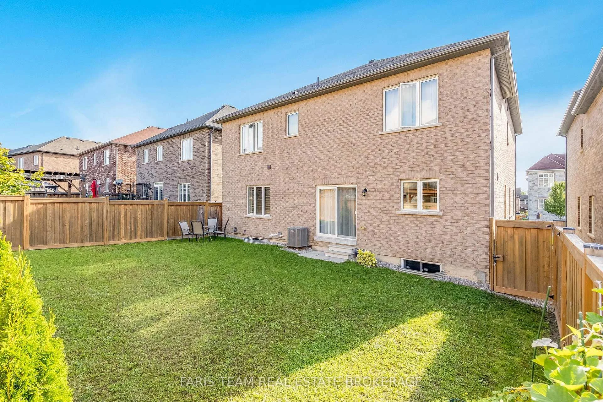 Photo 82 of 1284 Harrington Street, Innisfil, Lefroy — HOMEH