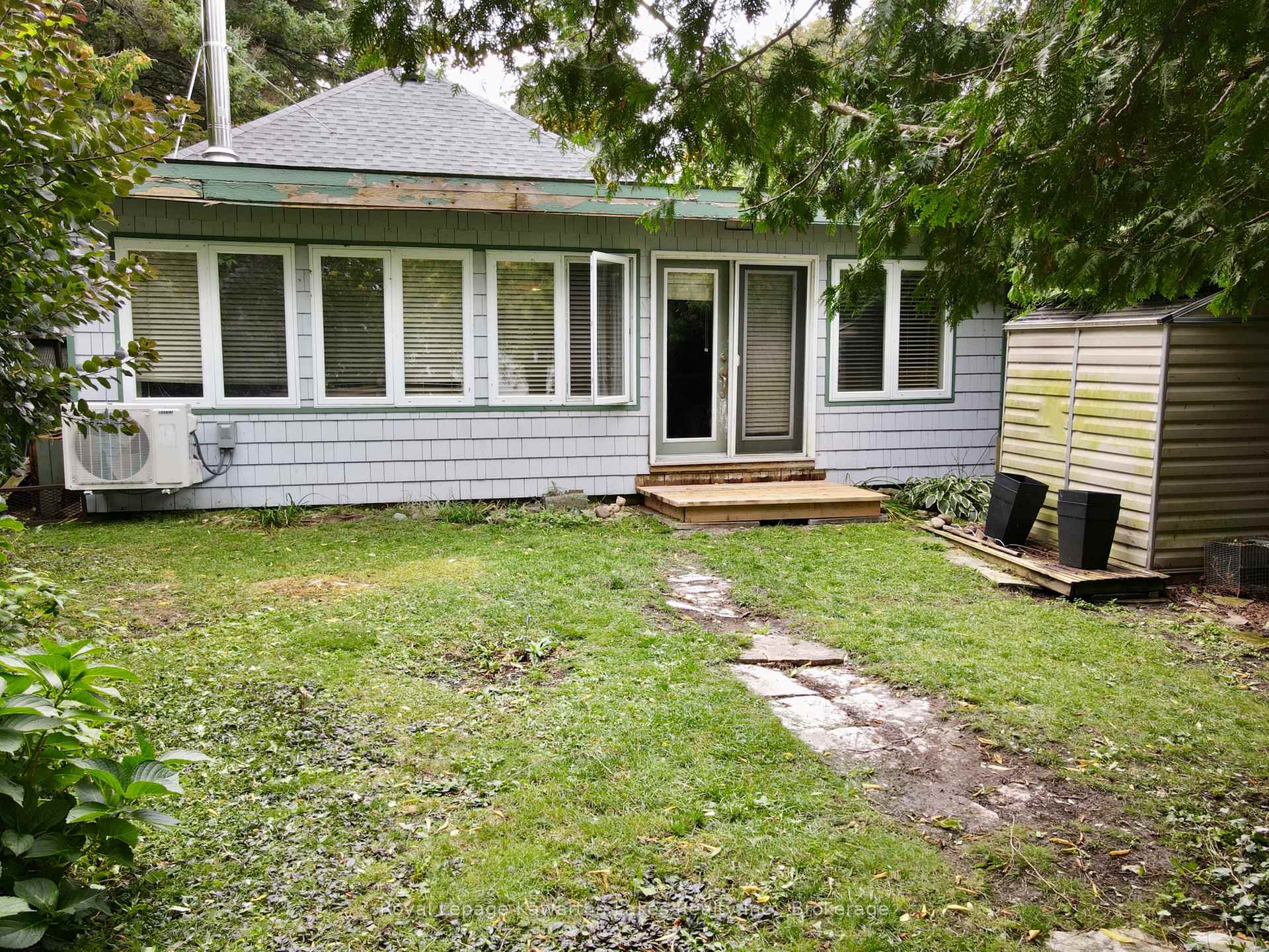 Photo 7 of 196 Morrison Avenue, Brock, Beaverton — HOMEH