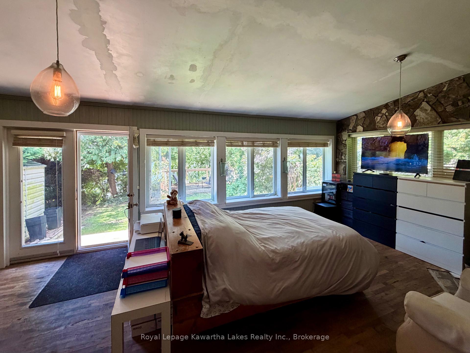 Photo 21 of 196 Morrison Avenue, Brock, Beaverton — HOMEH