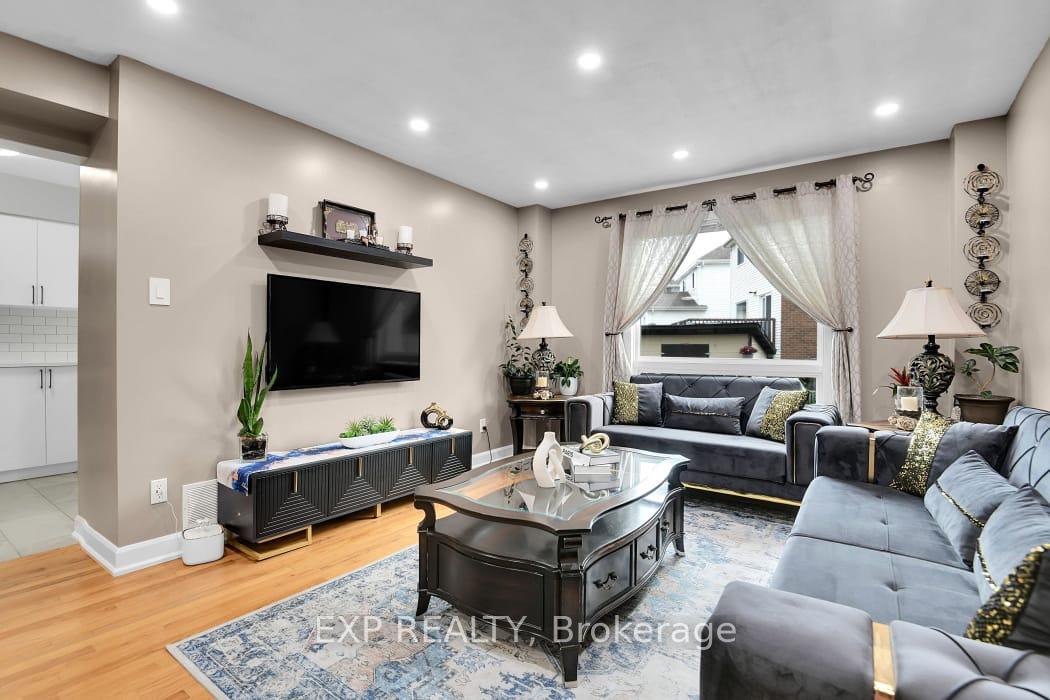 Photo 6 of 138 Acklam Terrace, Ottawa, Kanata - Morgan's Grant/South March — HOMEH