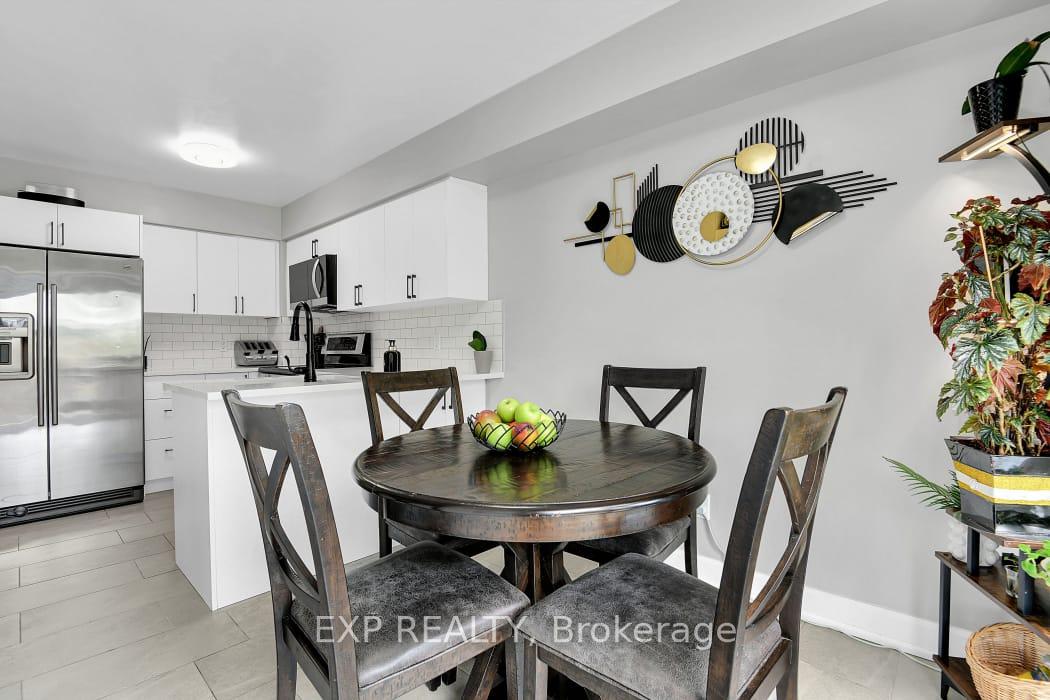 Photo 13 of 138 Acklam Terrace, Ottawa, Kanata - Morgan's Grant/South March — HOMEH