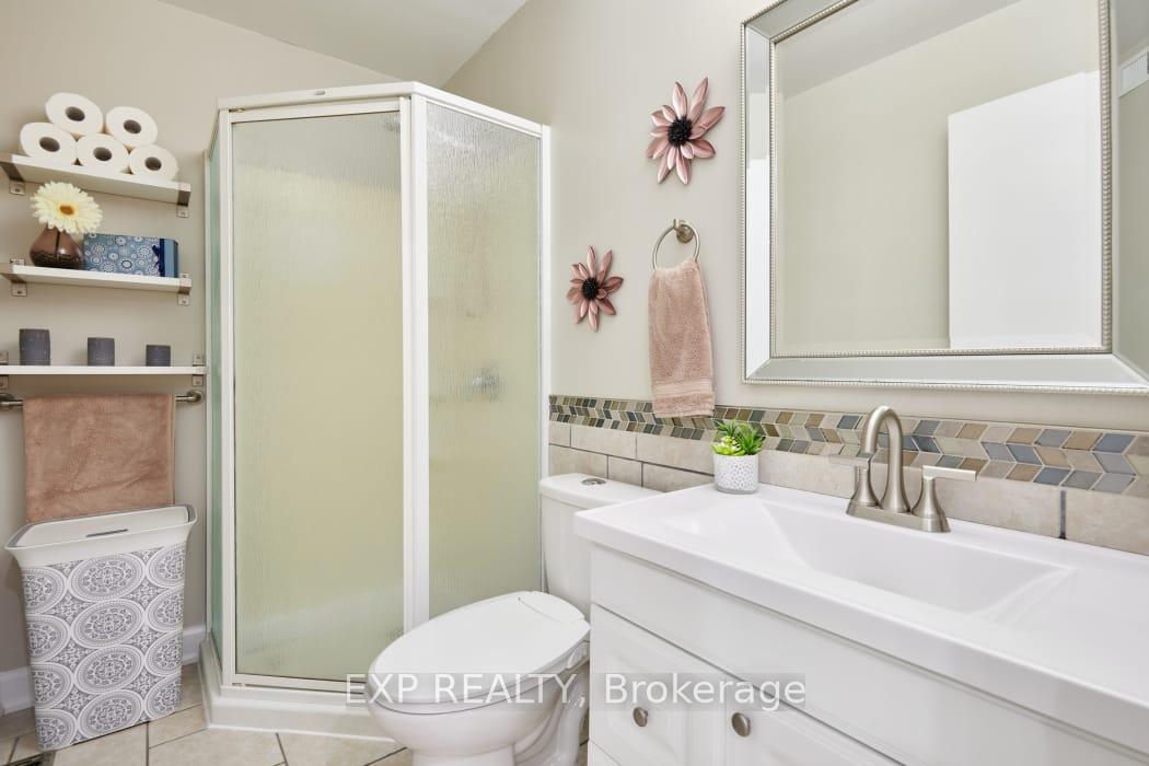 Photo 17 of 138 Acklam Terrace, Ottawa, Kanata - Morgan's Grant/South March — HOMEH