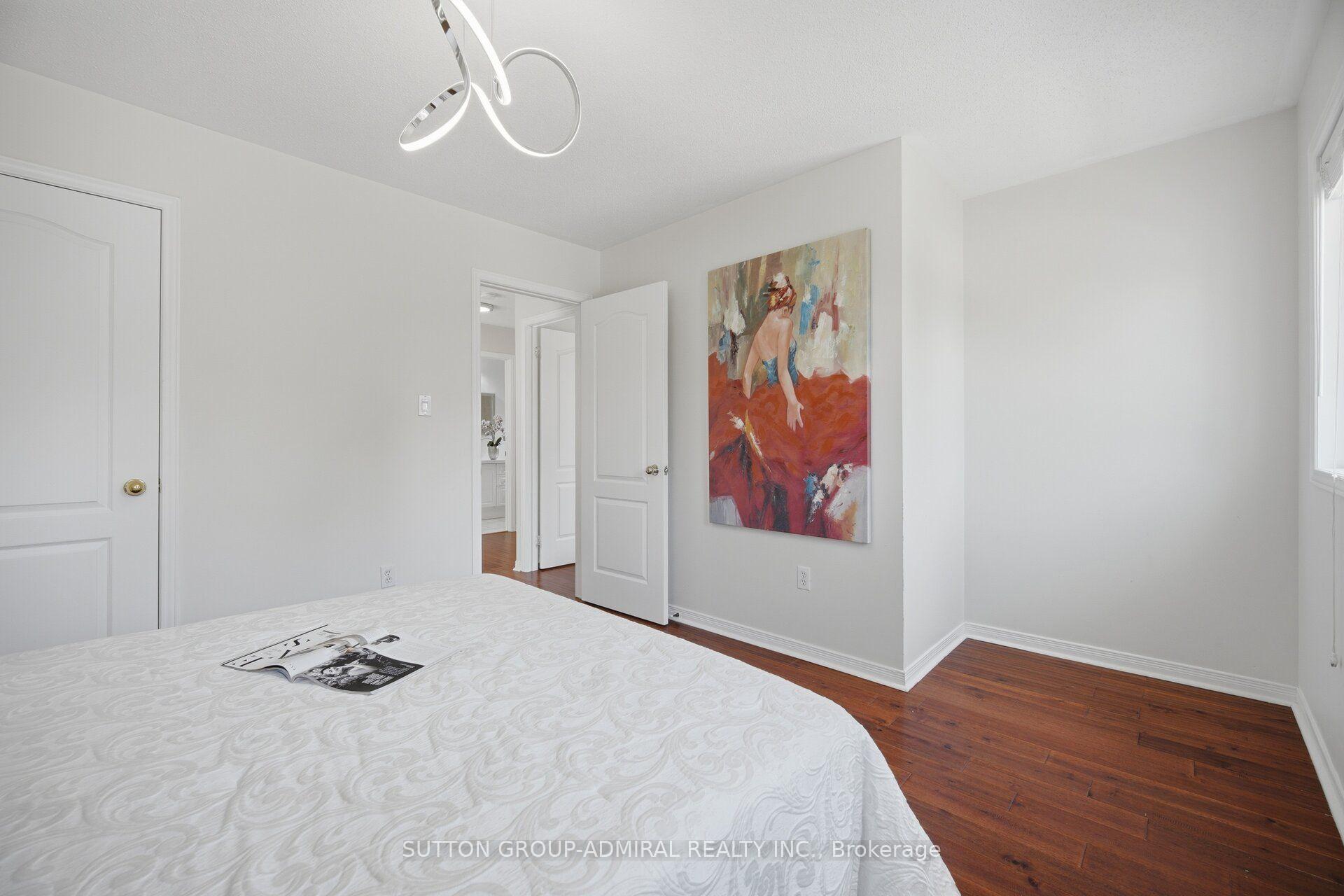 Photo 33 of 187 Red Maple Road, Richmond Hill, Langstaff — HOMEH