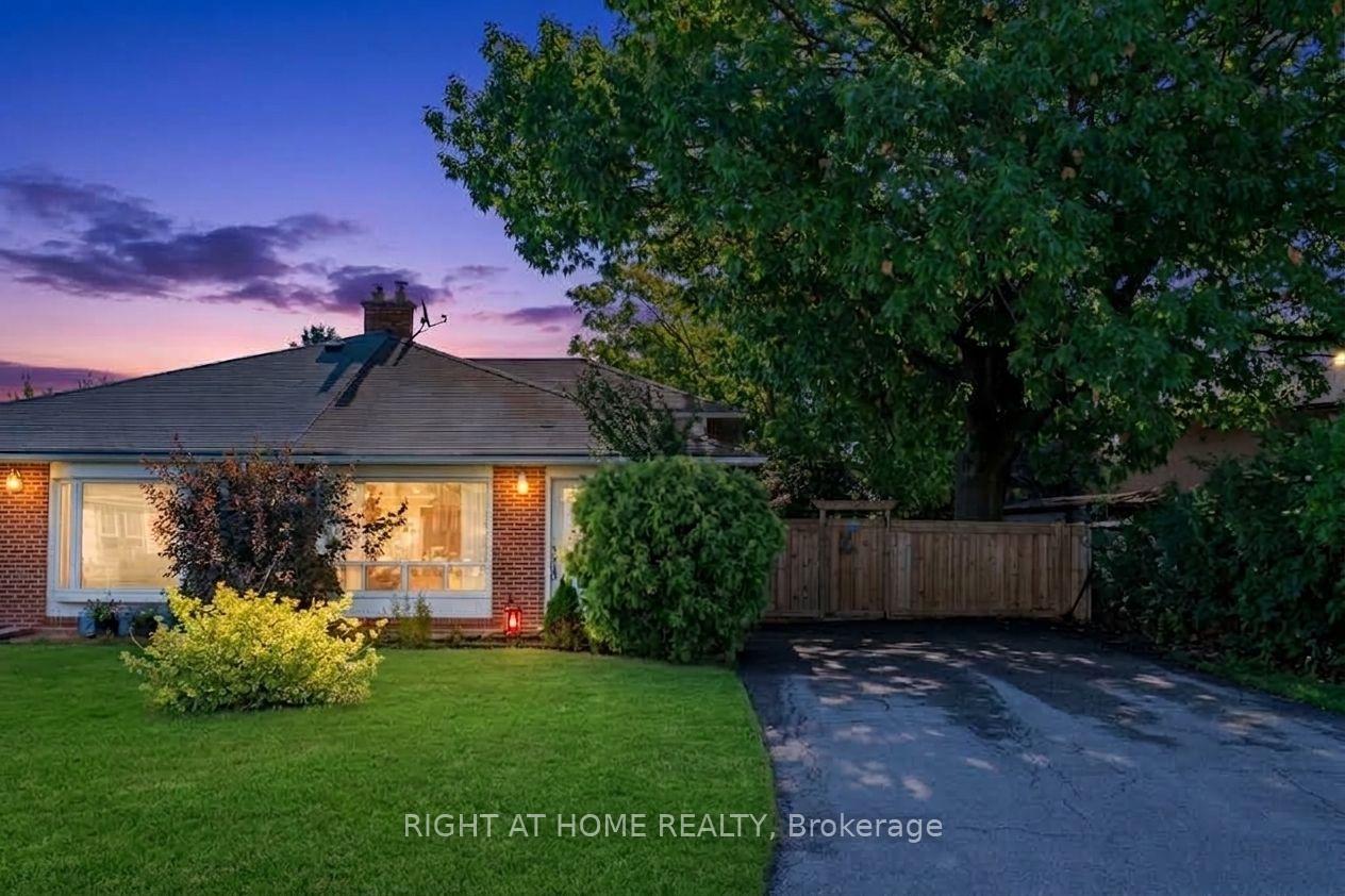 Photo 1 of 46 Aloma Crescent, Brampton, Avondale — HOMEH