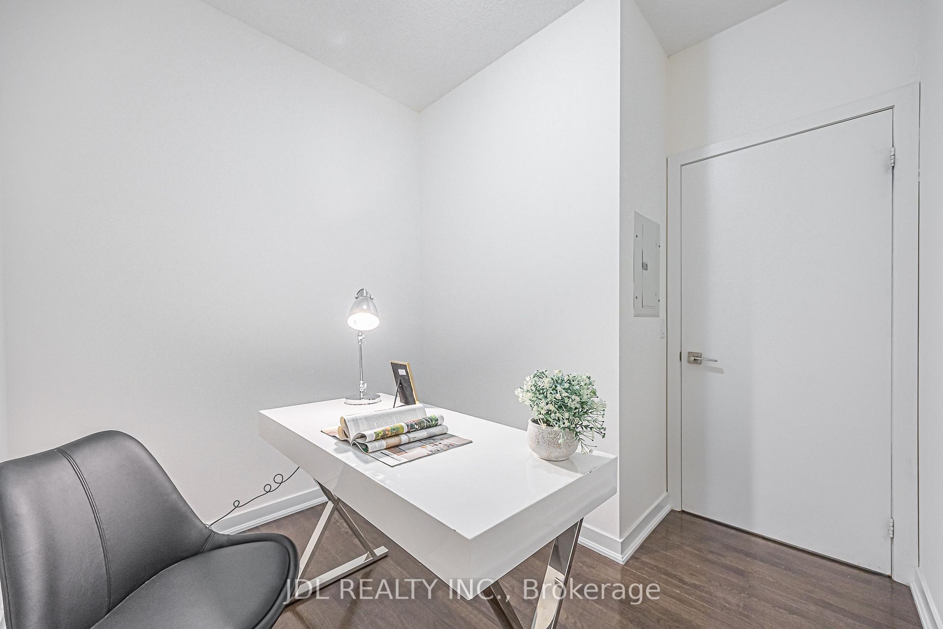 Photo 31 of Unit 1105, 770 Bay Street, Toronto, Bay Street Corridor — HOMEH