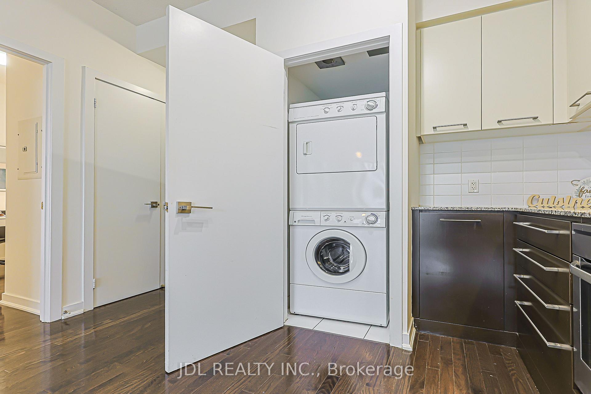 Photo 36 of Unit 1105, 770 Bay Street, Toronto, Bay Street Corridor — HOMEH